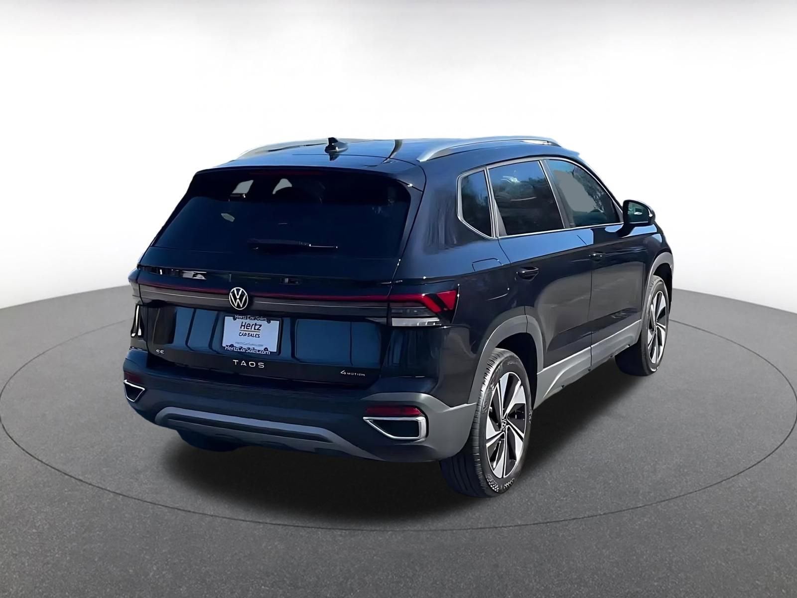 Thumbnail: 2025 Volkswagen Taos - 14