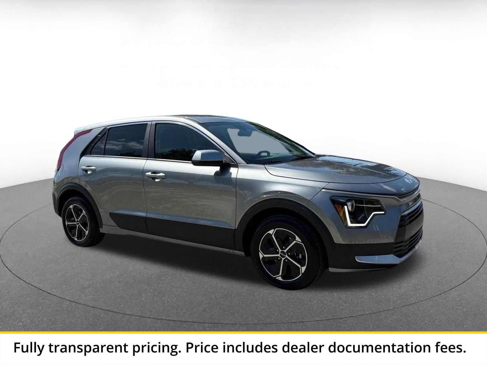 Thumbnail: 2026 Kia Niro - 1