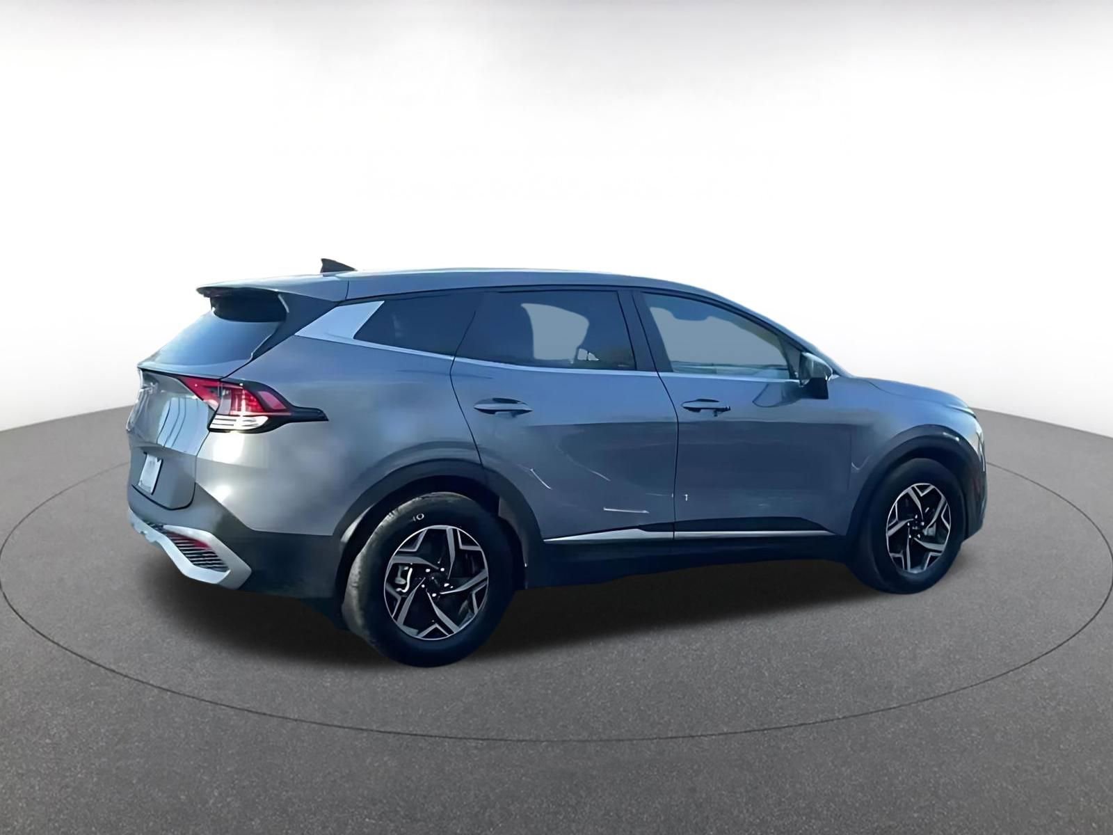 Thumbnail: 2025 Kia Sportage - 12