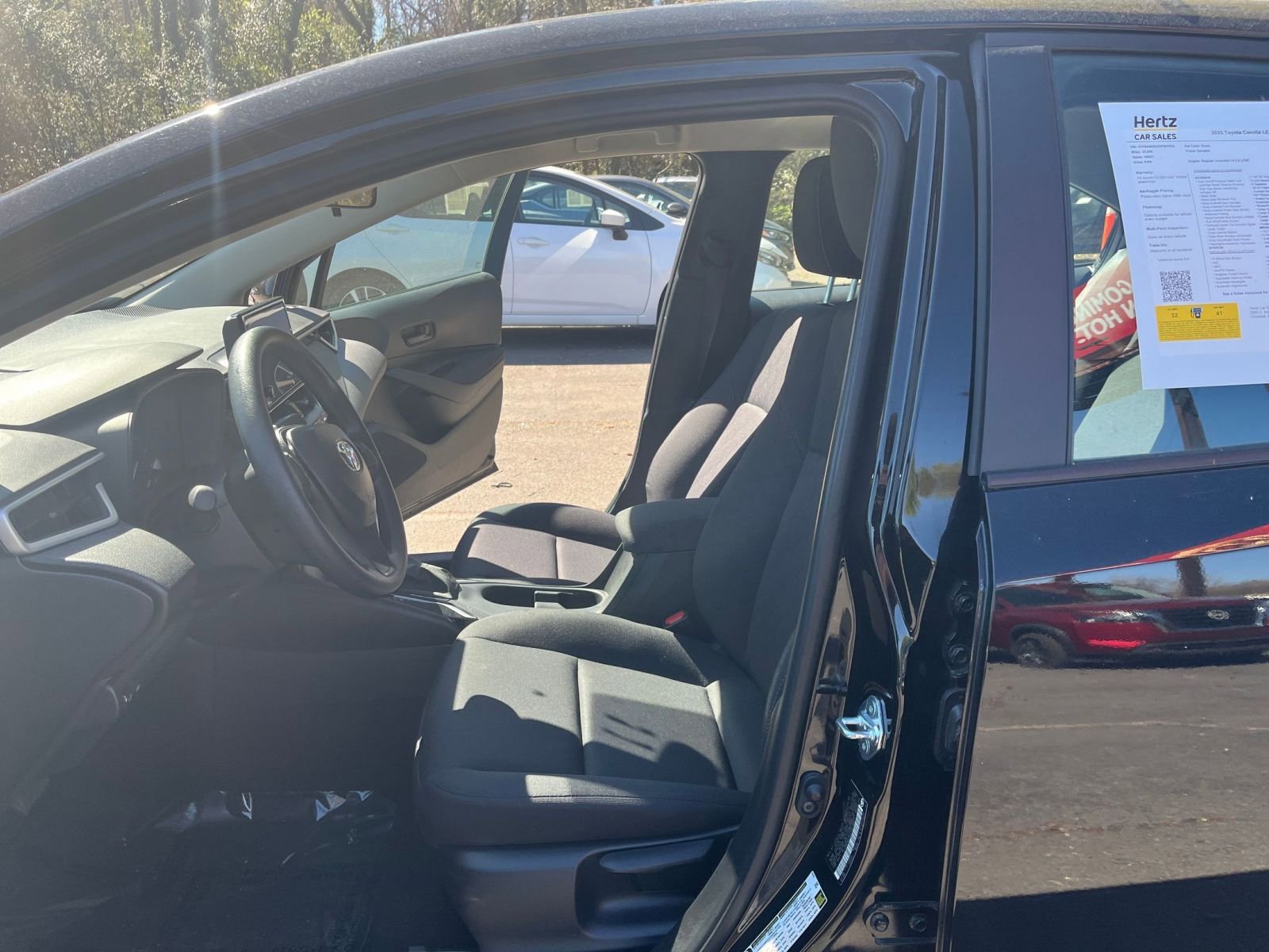 Thumbnail: 2025 Toyota Corolla - 24