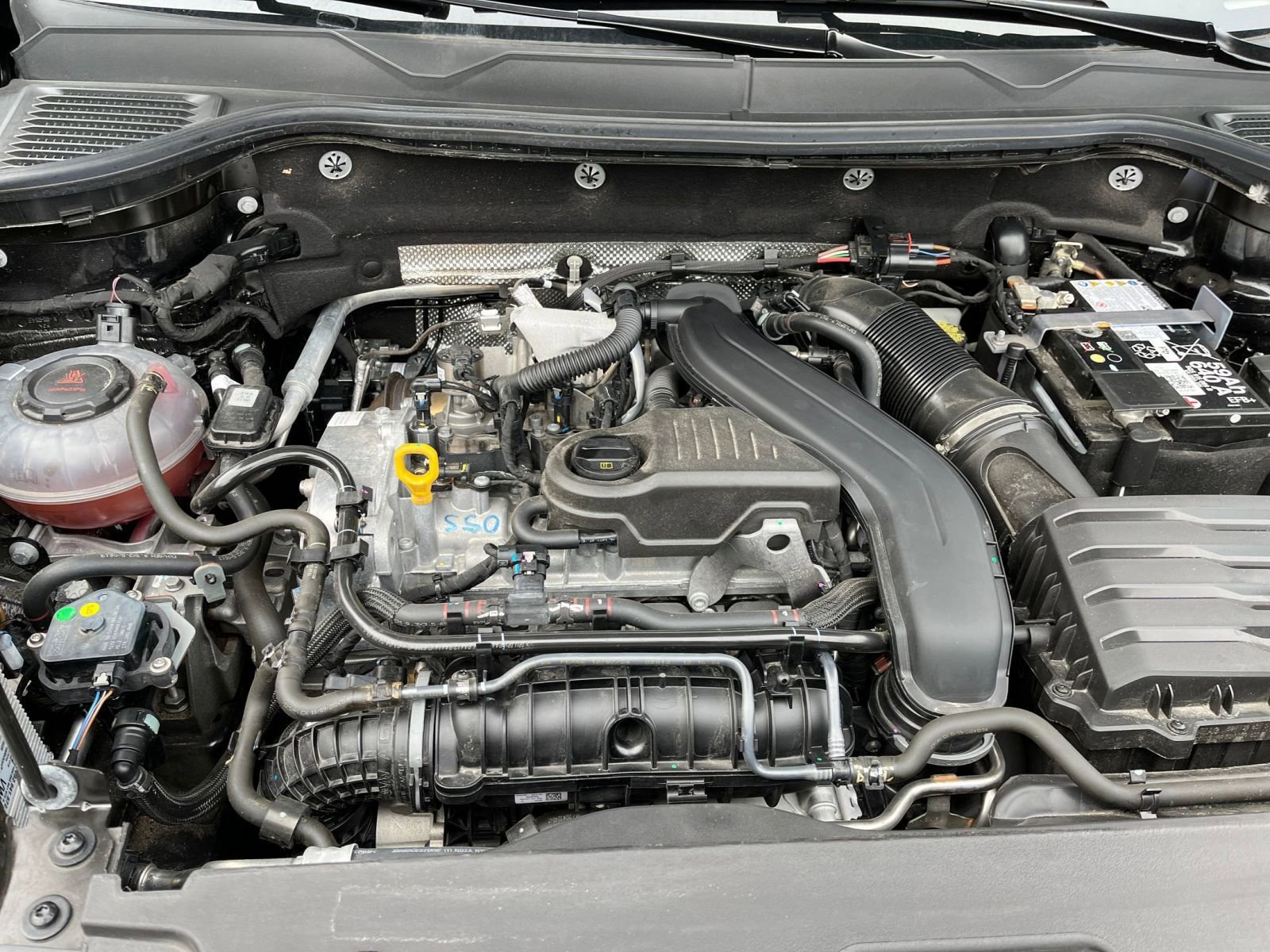 Thumbnail: 2025 Volkswagen Taos - 33