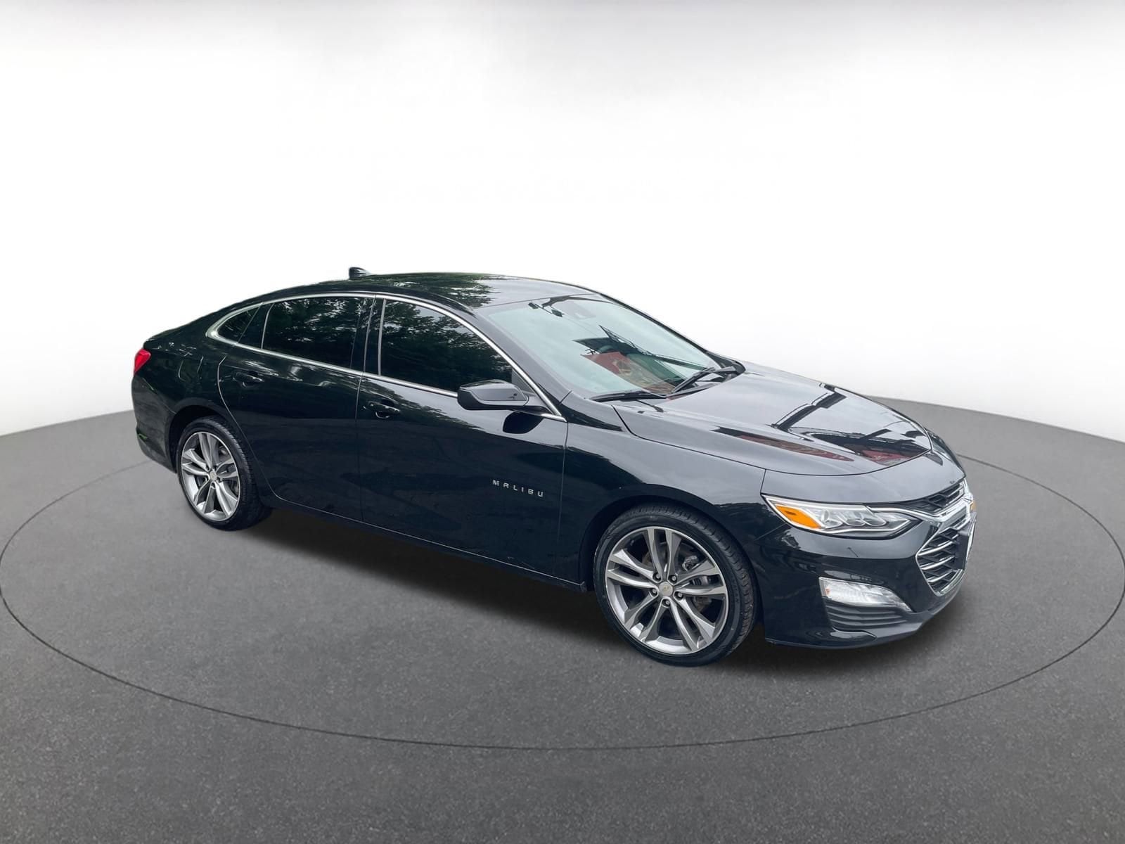 Thumbnail: 2024 Chevrolet Malibu - 1
