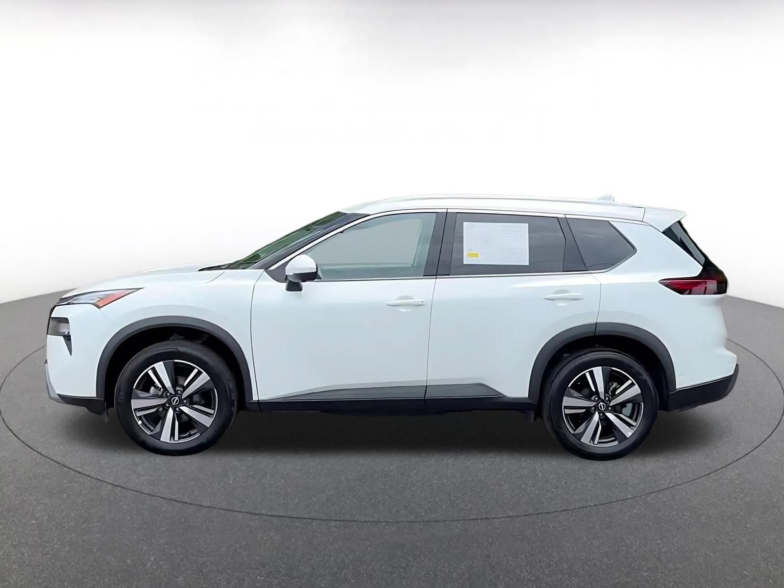 Thumbnail: 2026 Nissan Rogue - 9