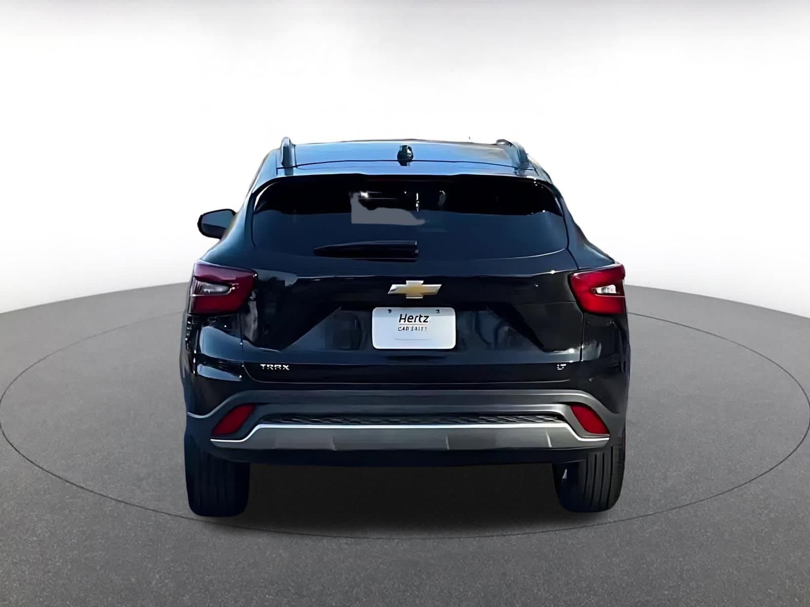 Thumbnail: 2025 Chevrolet Trax - 11