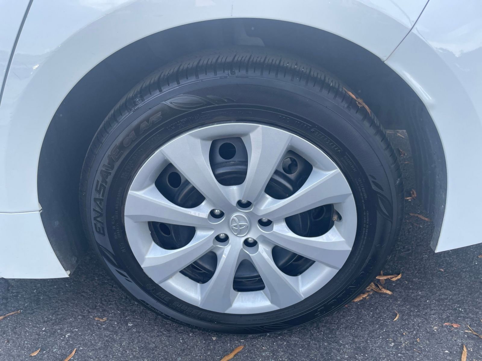 Thumbnail: 2024 Toyota Corolla - 25