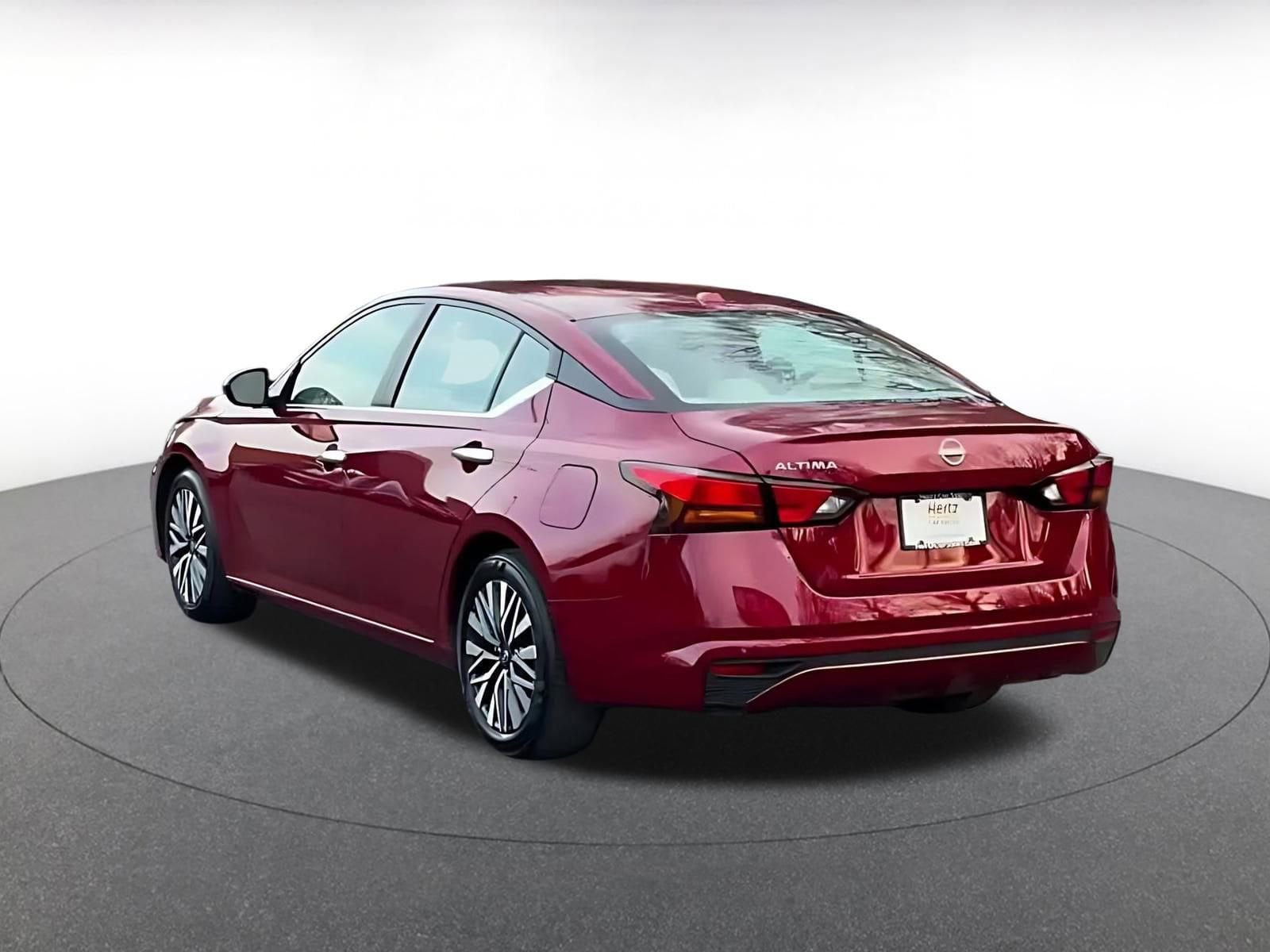 Thumbnail: 2025 Nissan Altima - 11