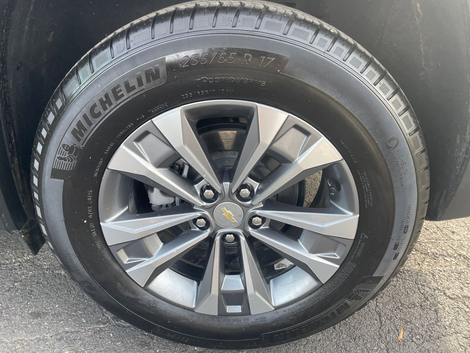 Thumbnail: 2025 Chevrolet Equinox - 25