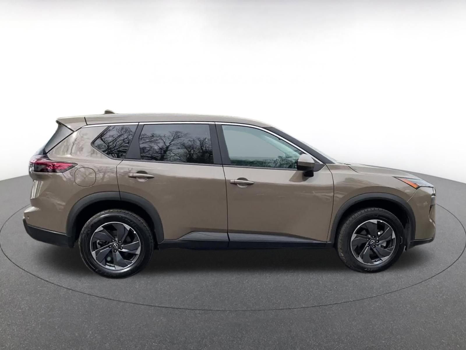 Thumbnail: 2025 Nissan Rogue - 16