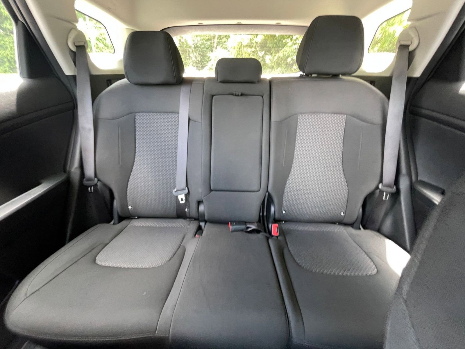 2024 Kia Sportage LX 34