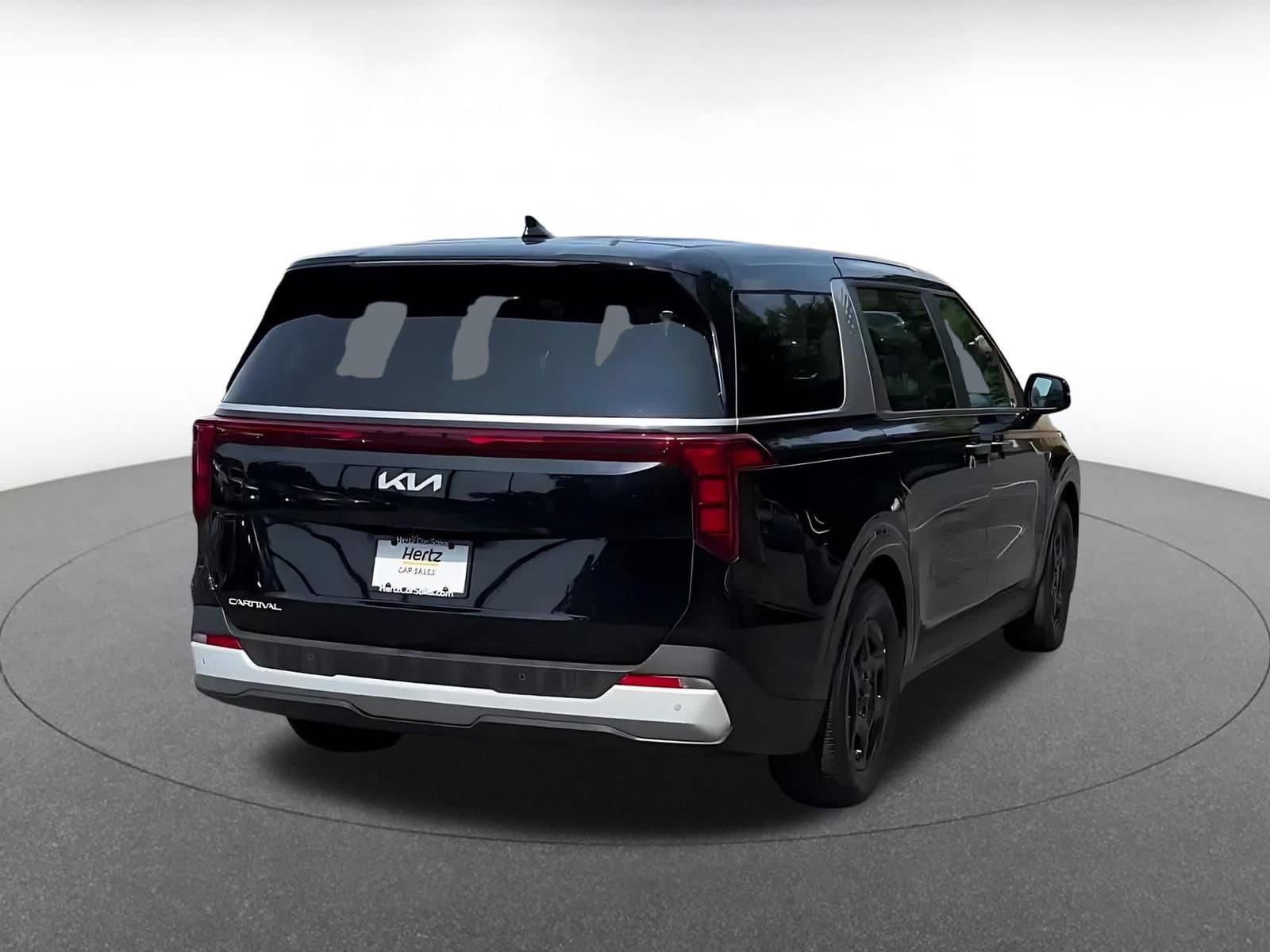 Thumbnail: 2026 Kia Carnival - 14