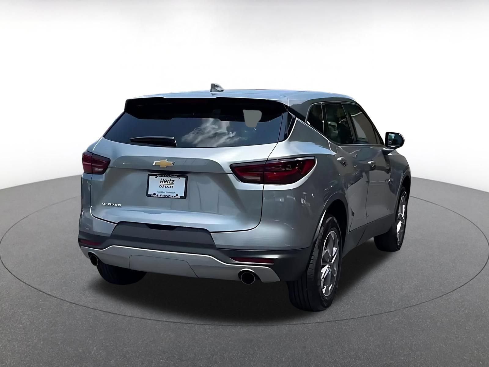 Thumbnail: 2026 Chevrolet Blazer - 15