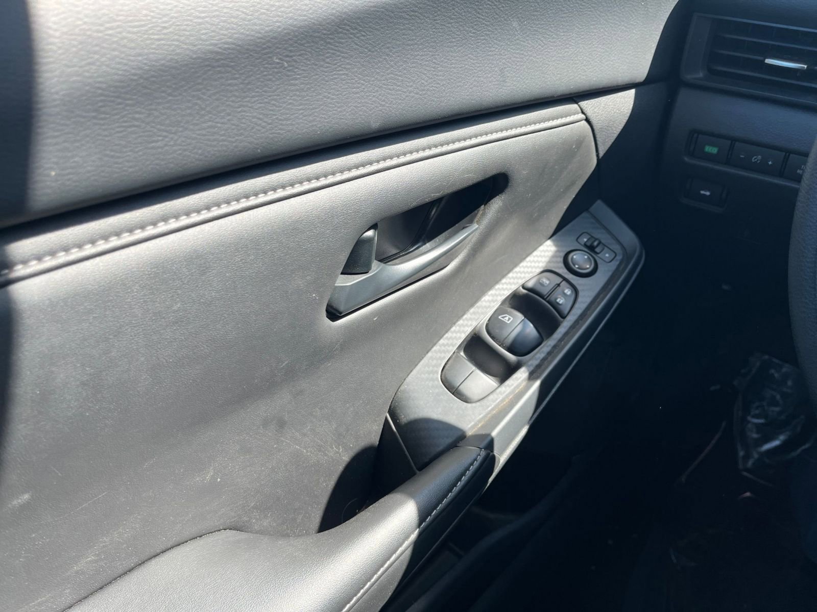 Thumbnail: 2025 Nissan Sentra - 18