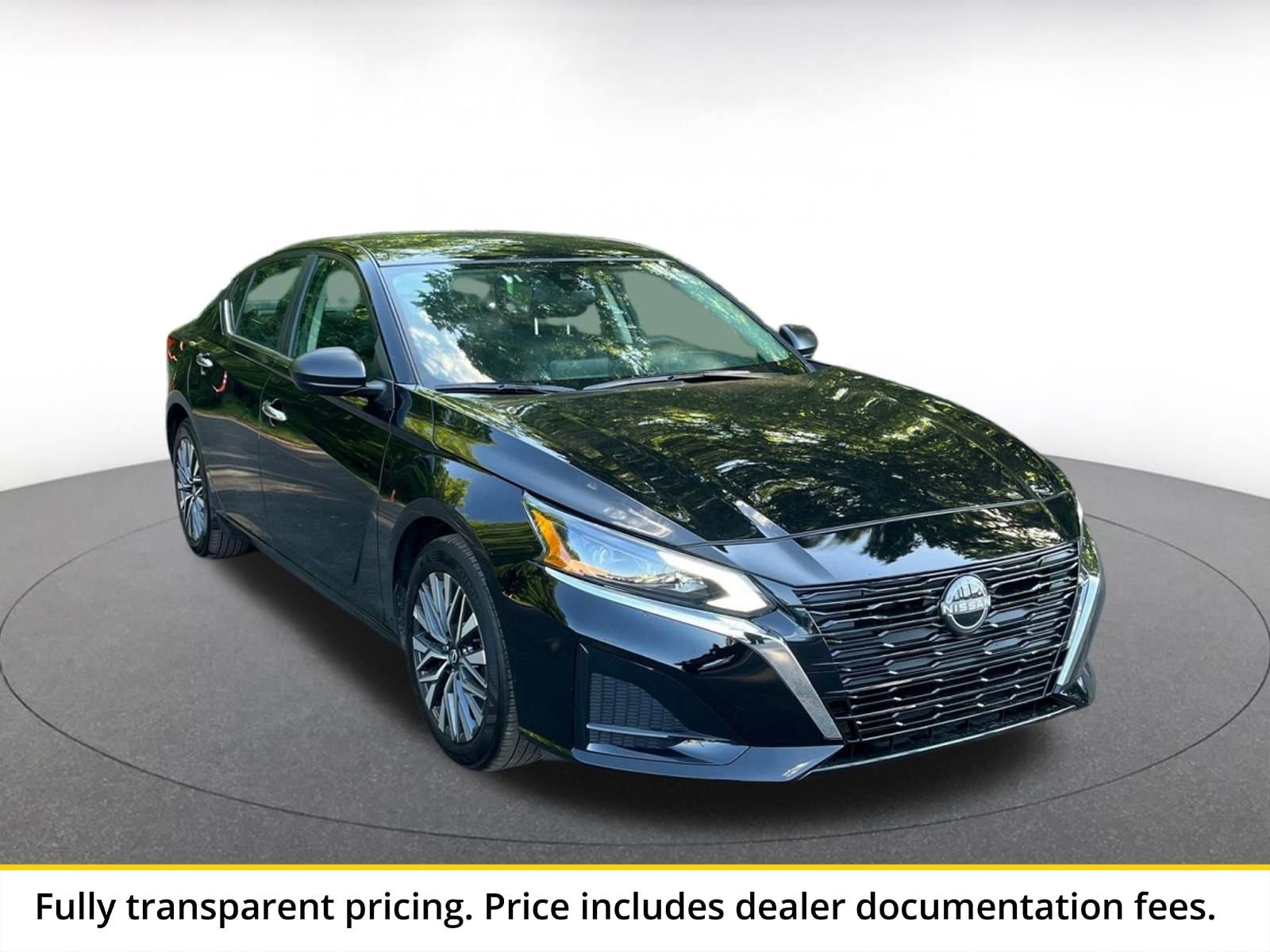 Thumbnail: 2025 Nissan Altima - 1