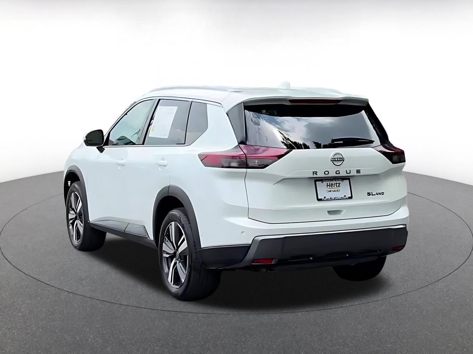 Thumbnail: 2026 Nissan Rogue - 11