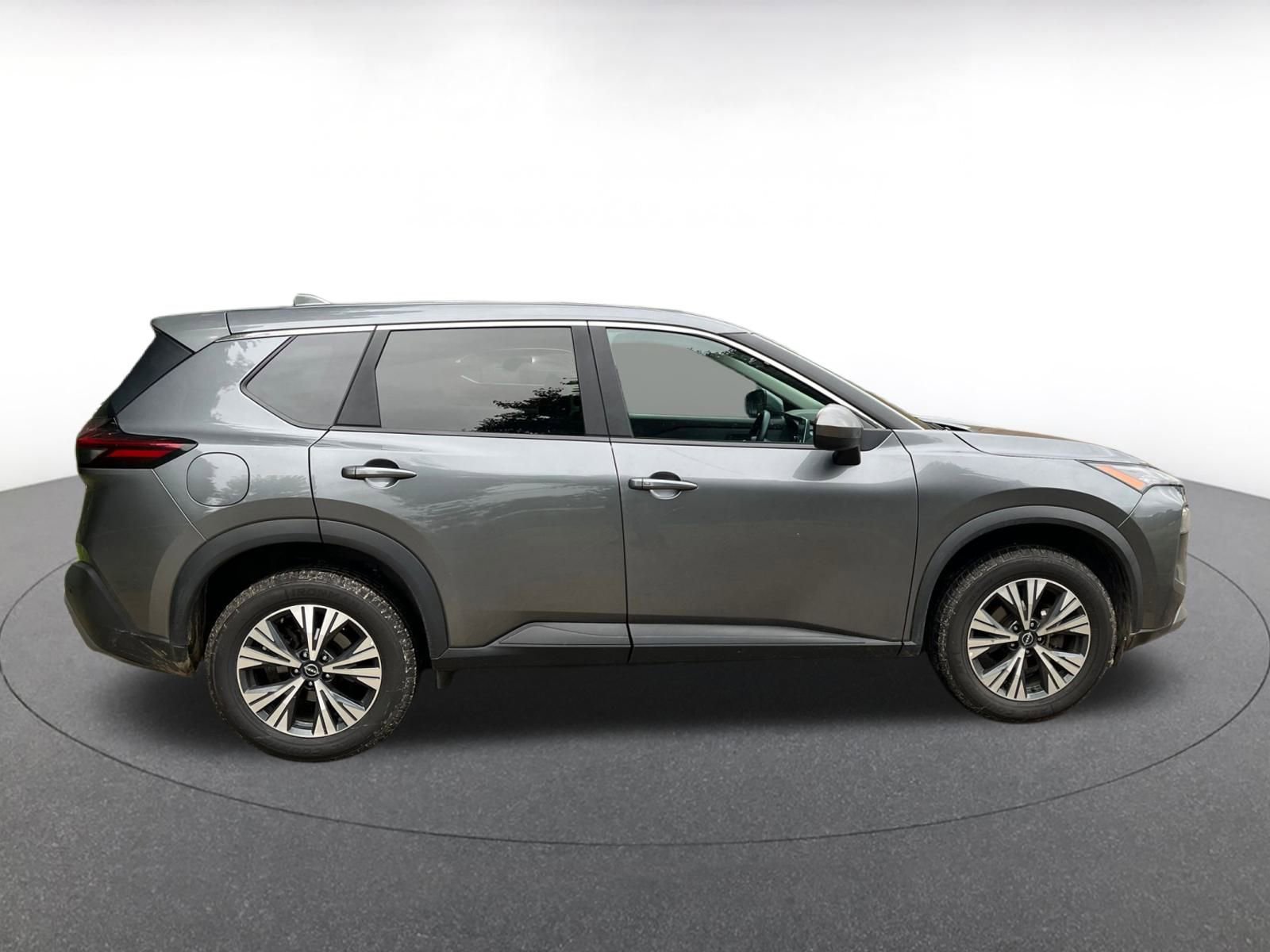 Thumbnail: 2023 Nissan Rogue - 16
