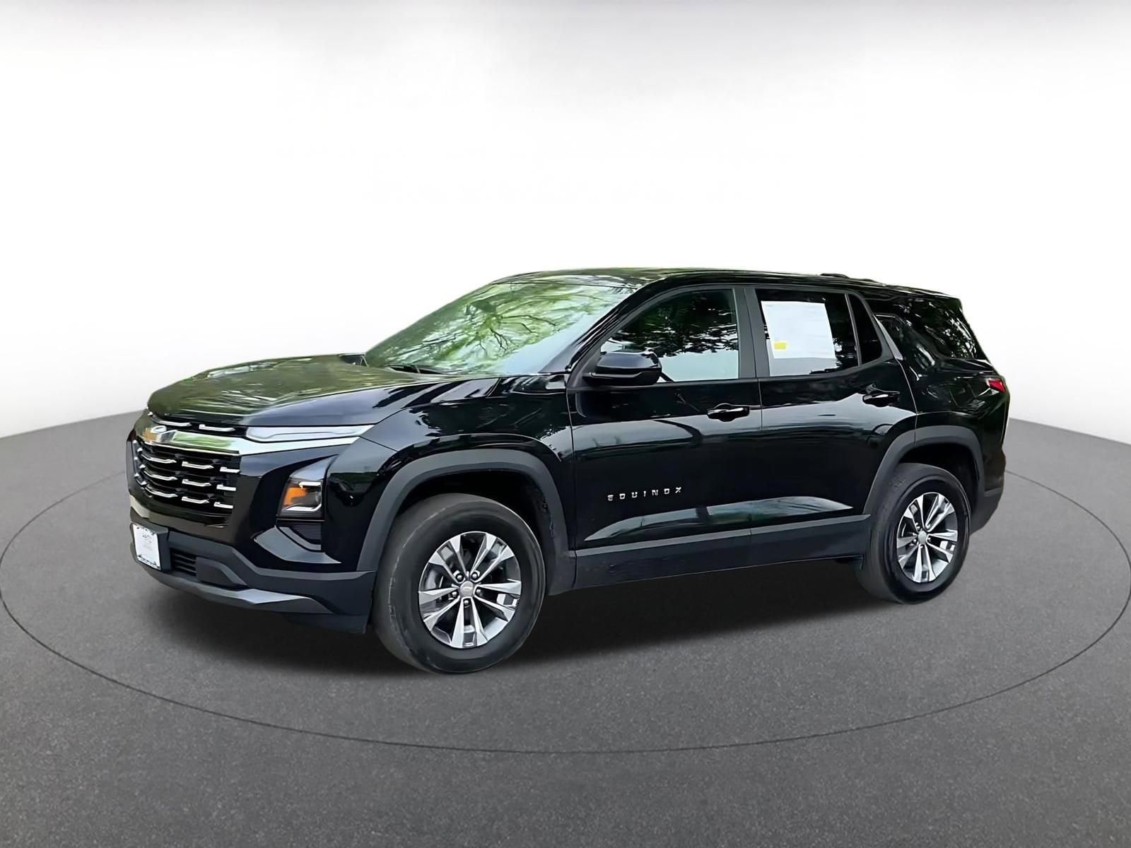 Thumbnail: 2025 Chevrolet Equinox - 8