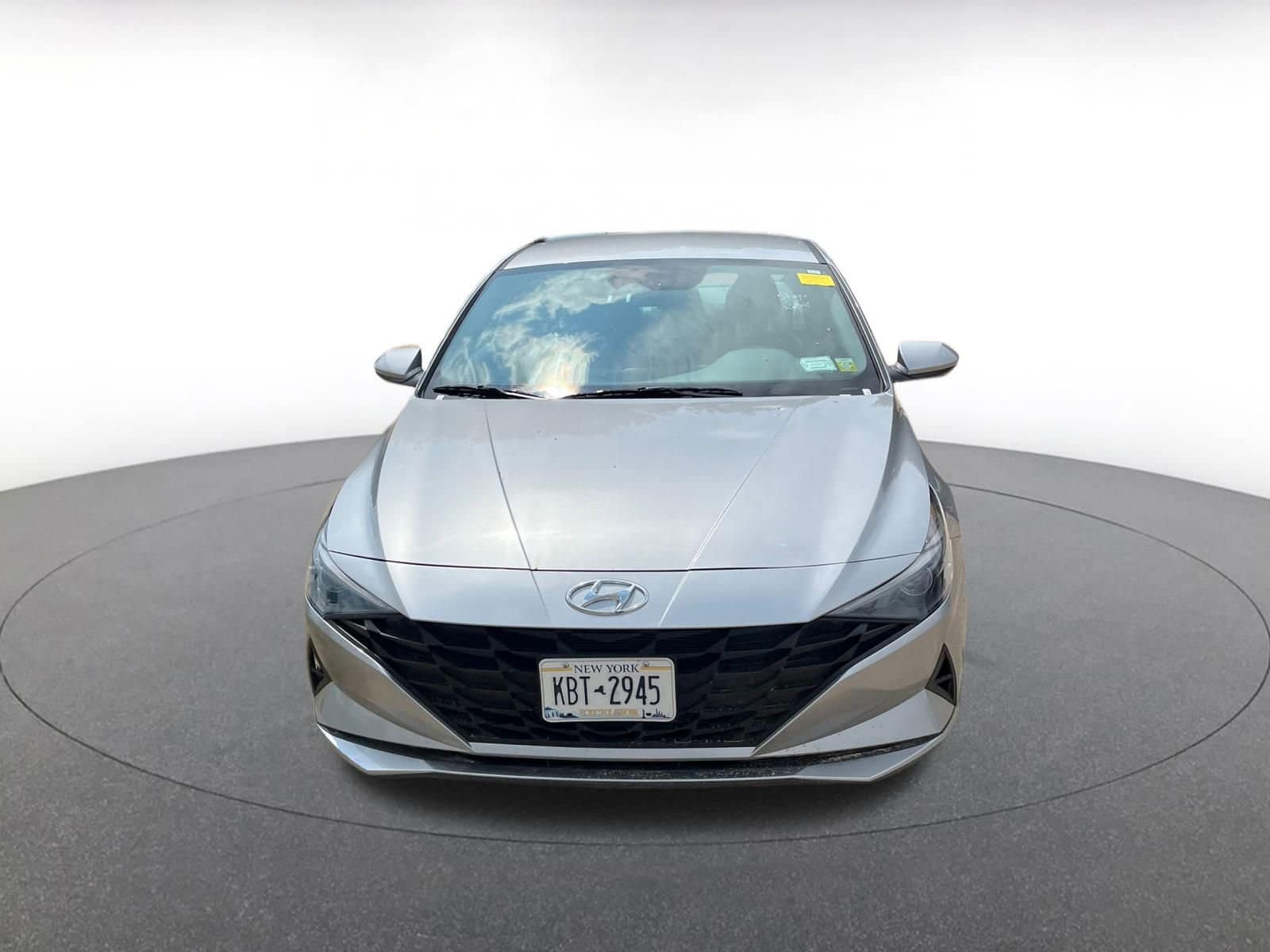 Thumbnail: 2023 Hyundai Elantra - 3