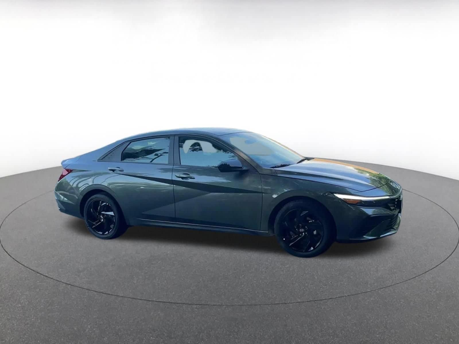Thumbnail: 2026 Hyundai Elantra - 2