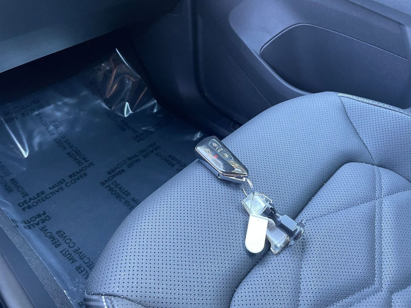 Thumbnail: 2025 Volkswagen Atlas - 21