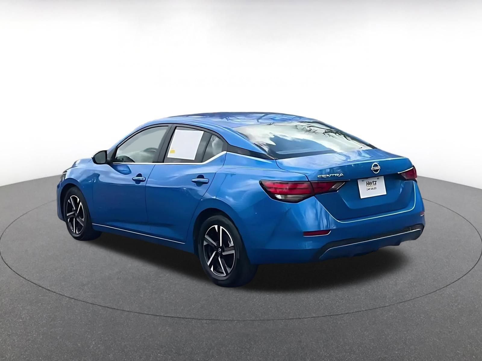 Thumbnail: 2025 Nissan Sentra - 11