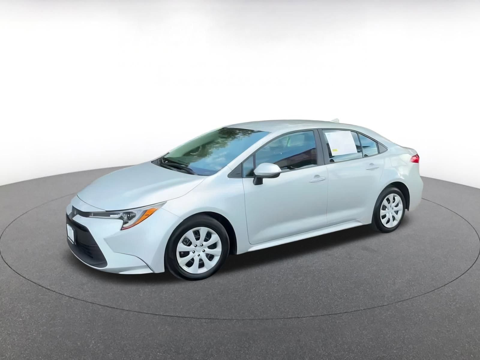 Thumbnail: 2024 Toyota Corolla - 8