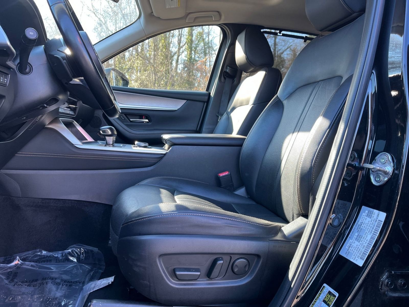 Thumbnail: 2025 Mazda CX-70 - 27