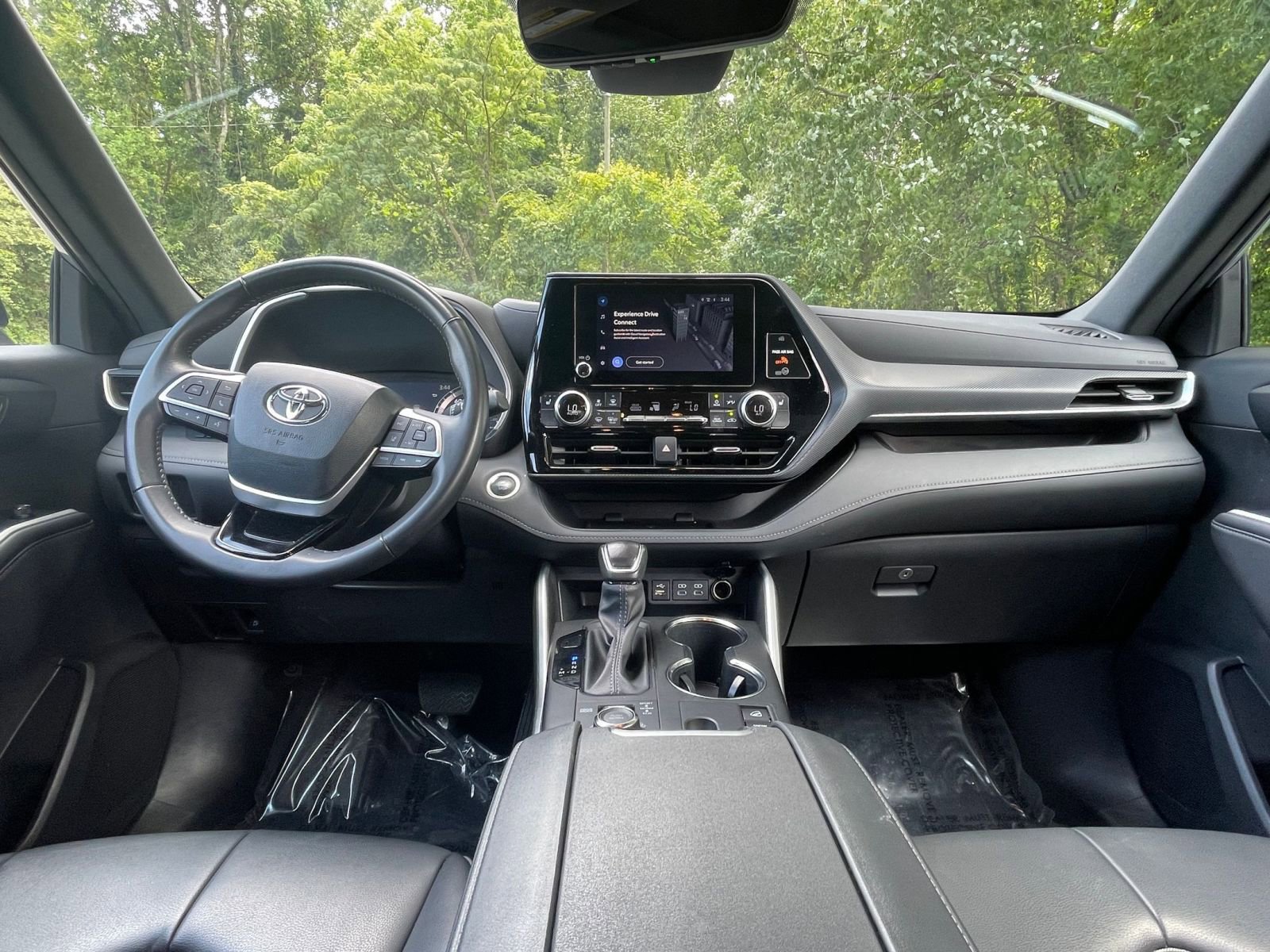 Thumbnail: 2024 Toyota Highlander - 33