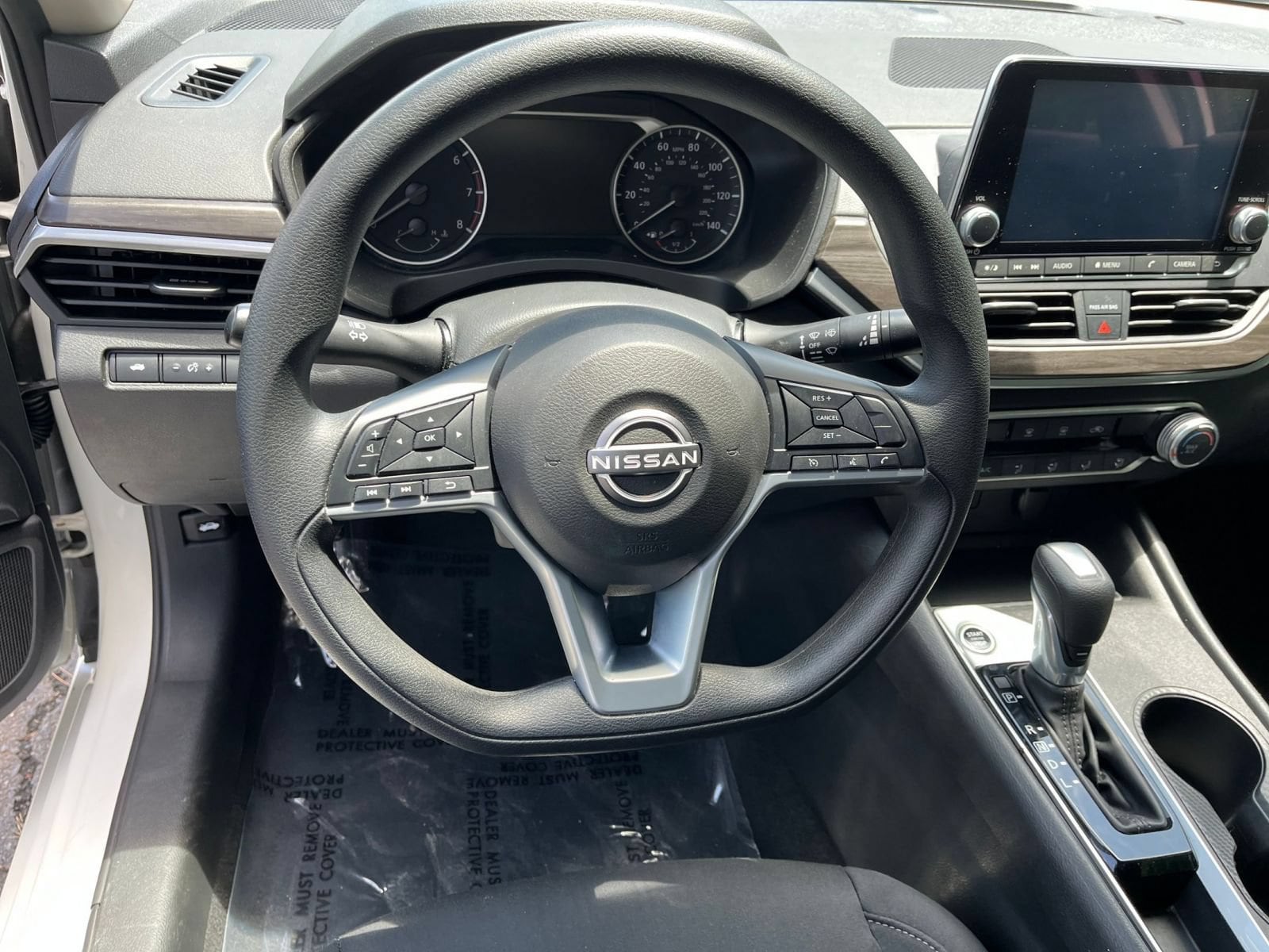 Thumbnail: 2025 Nissan Altima - 28