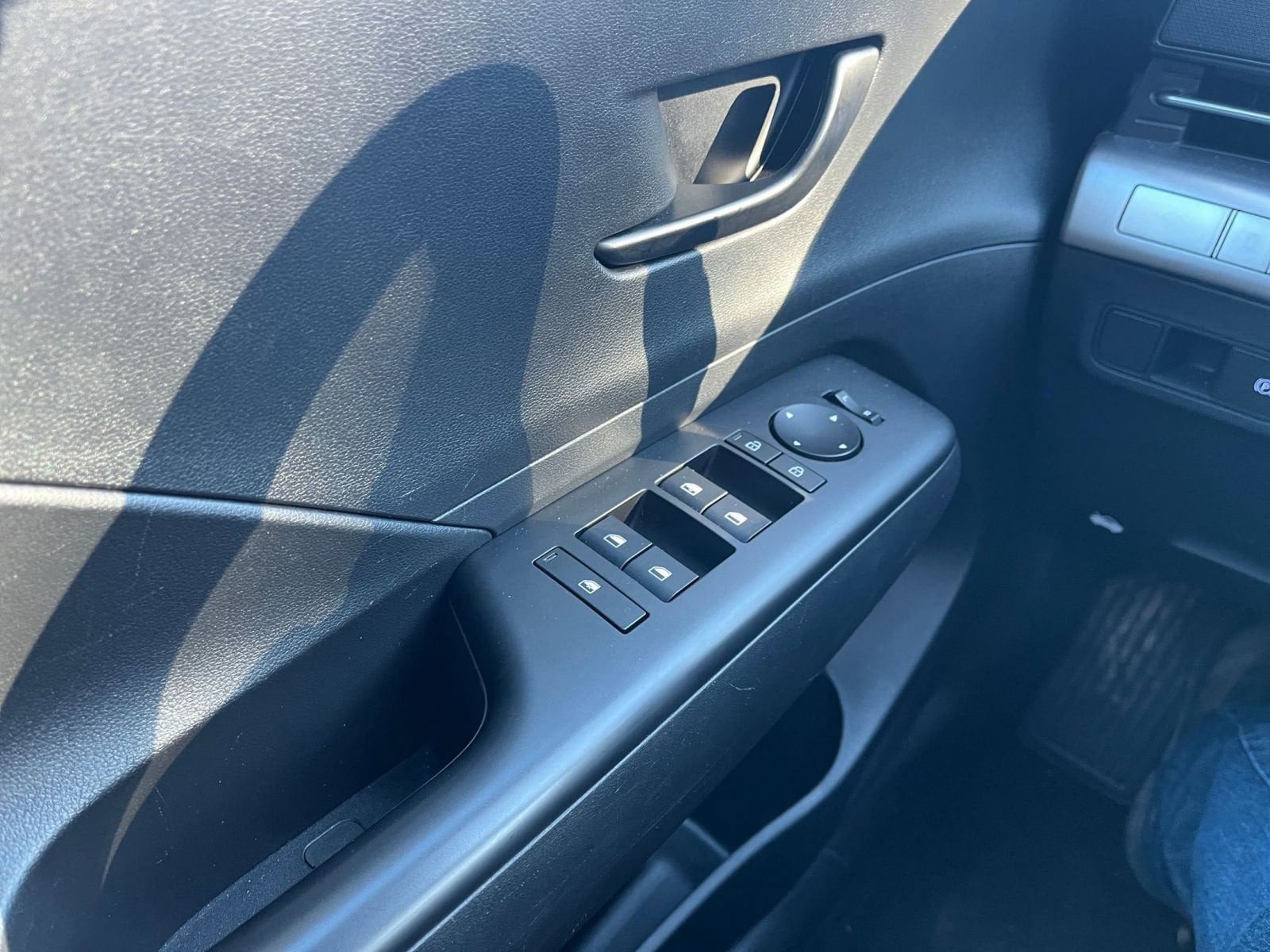 Thumbnail: 2025 Hyundai Kona - 20