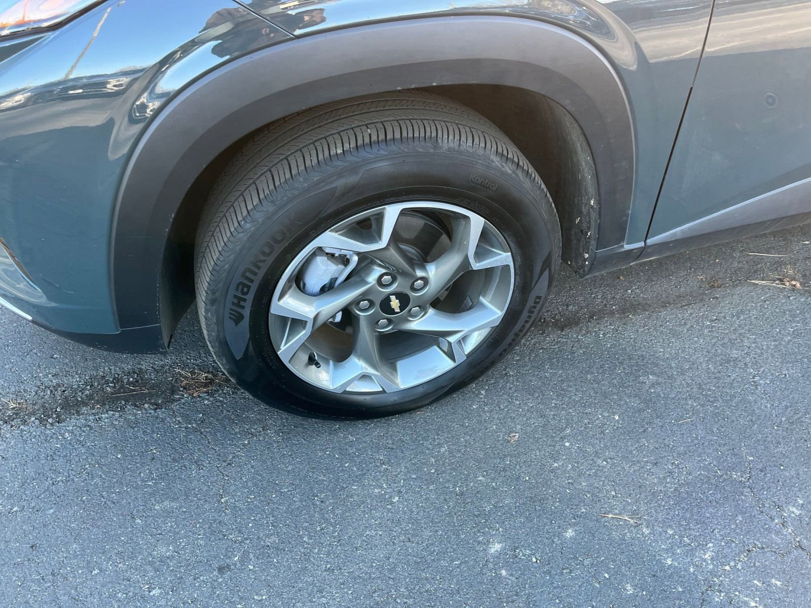 Thumbnail: 2025 Chevrolet Trax - 28