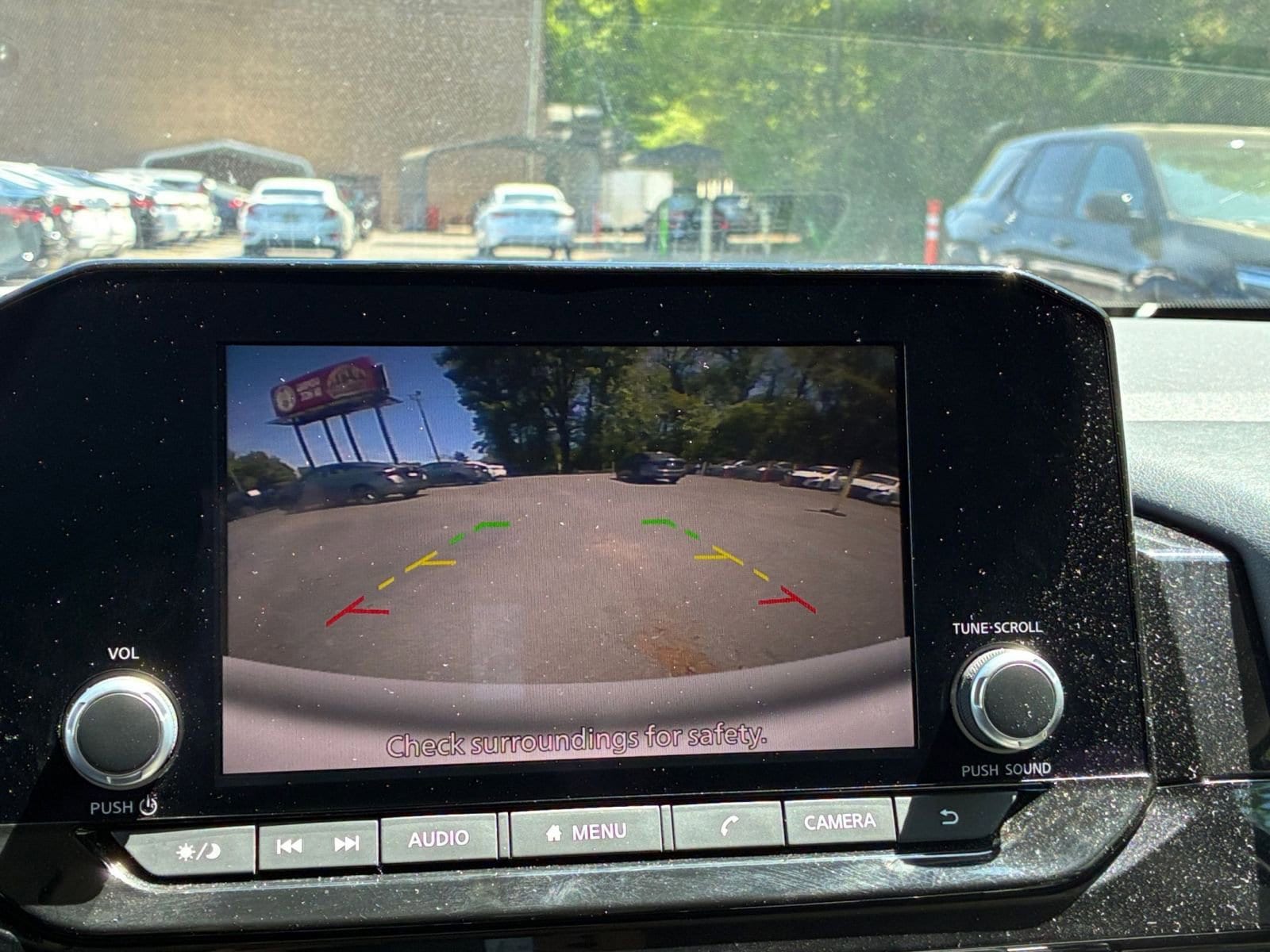 Thumbnail: 2025 Nissan Pathfinder - 24