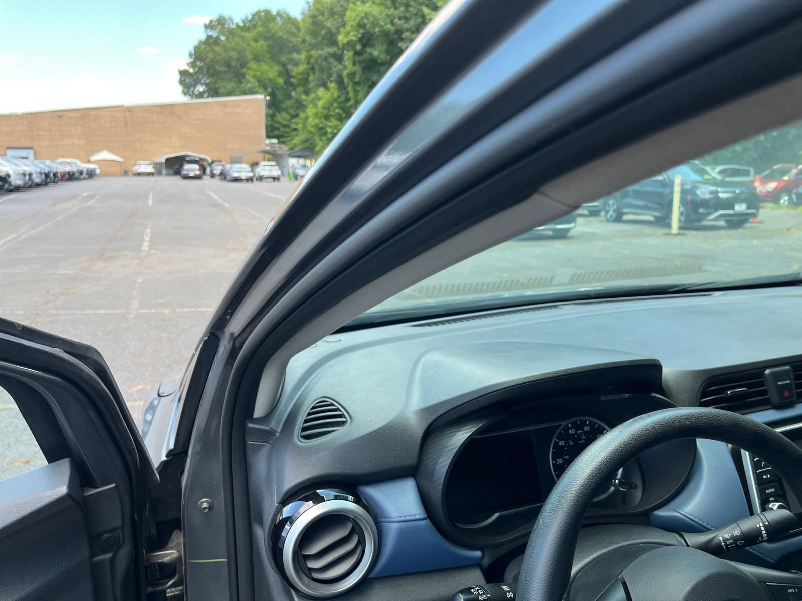 Thumbnail: 2025 Nissan Versa - 32