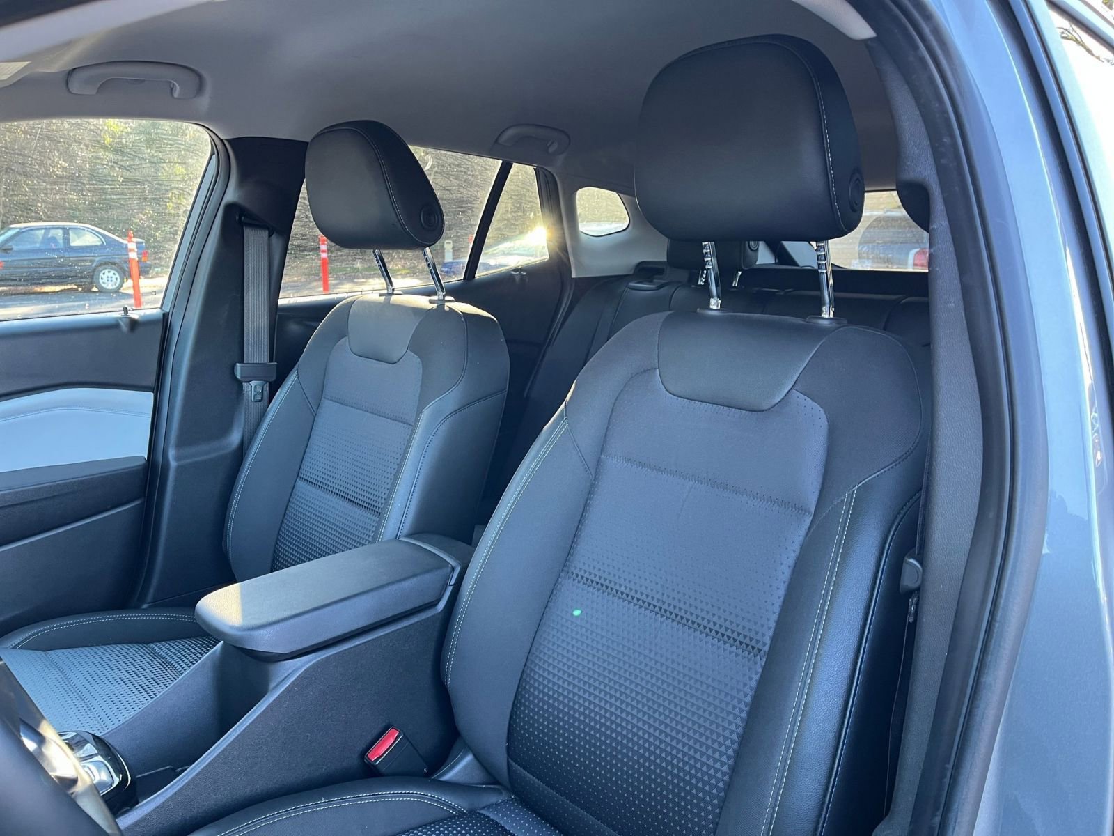 Thumbnail: 2025 Chevrolet Trax - 35