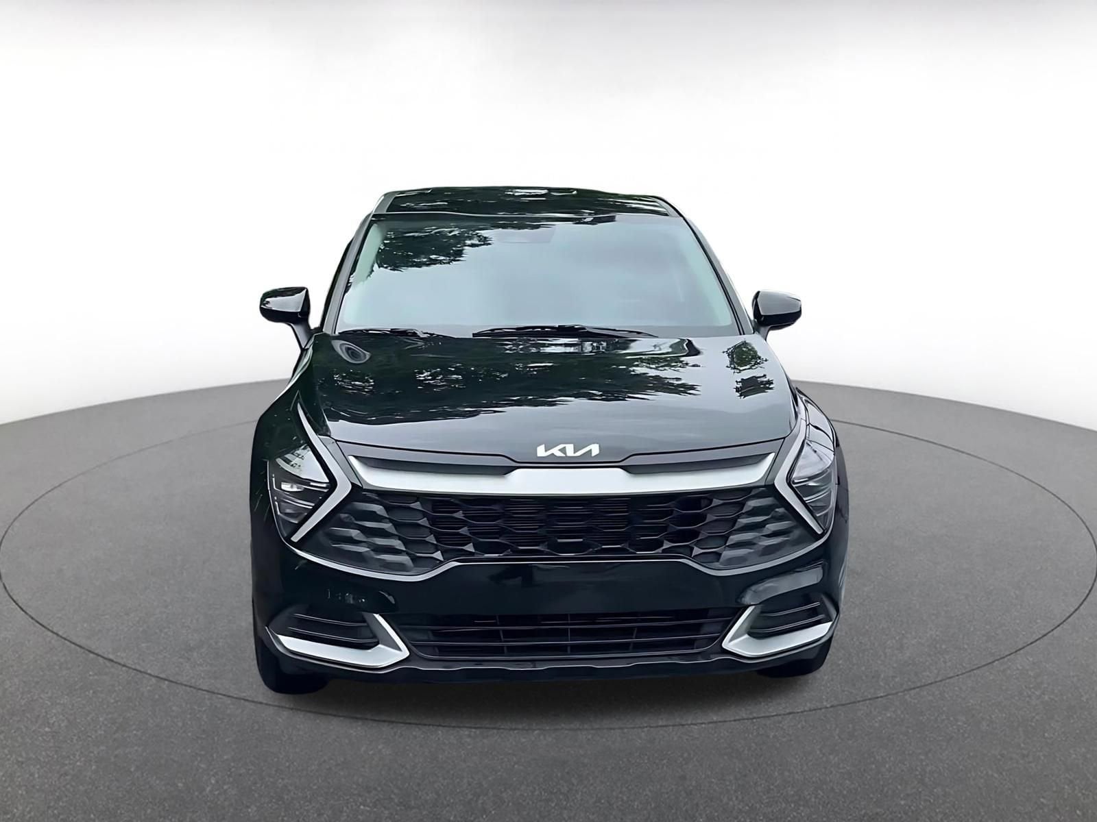 Thumbnail: 2025 Kia Sportage - 4