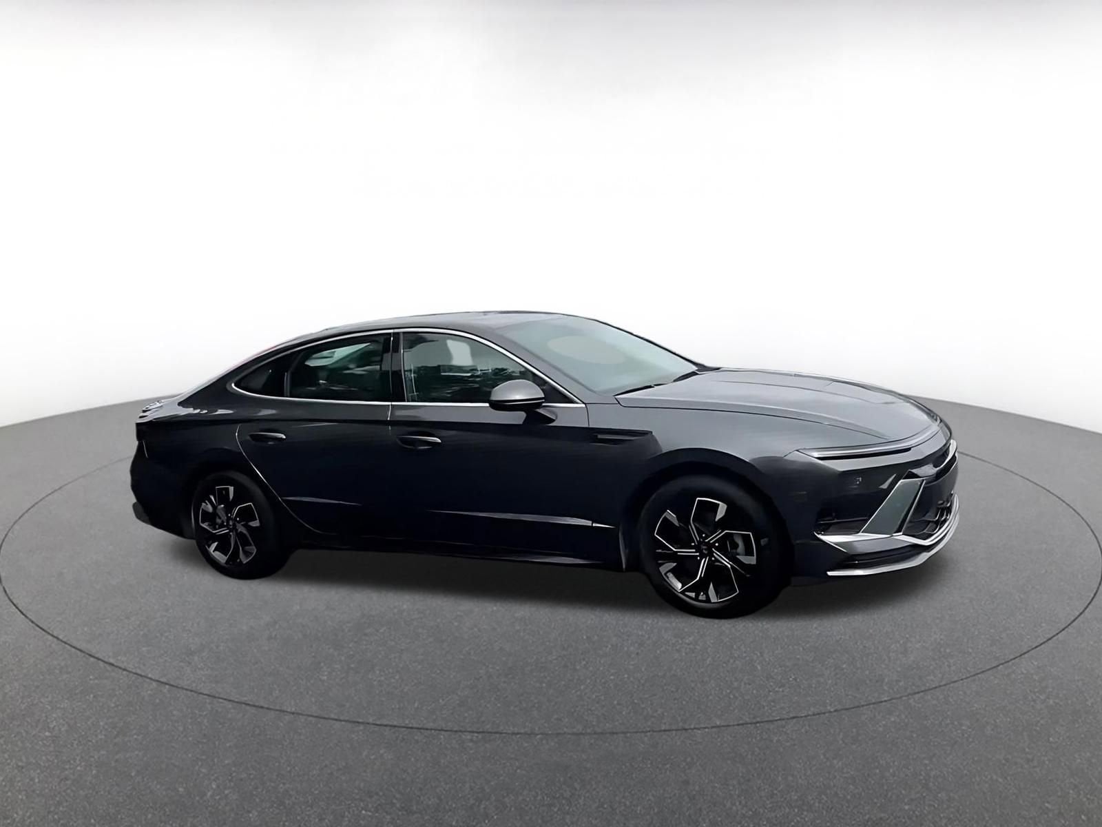 Thumbnail: 2025 Hyundai Sonata - 7