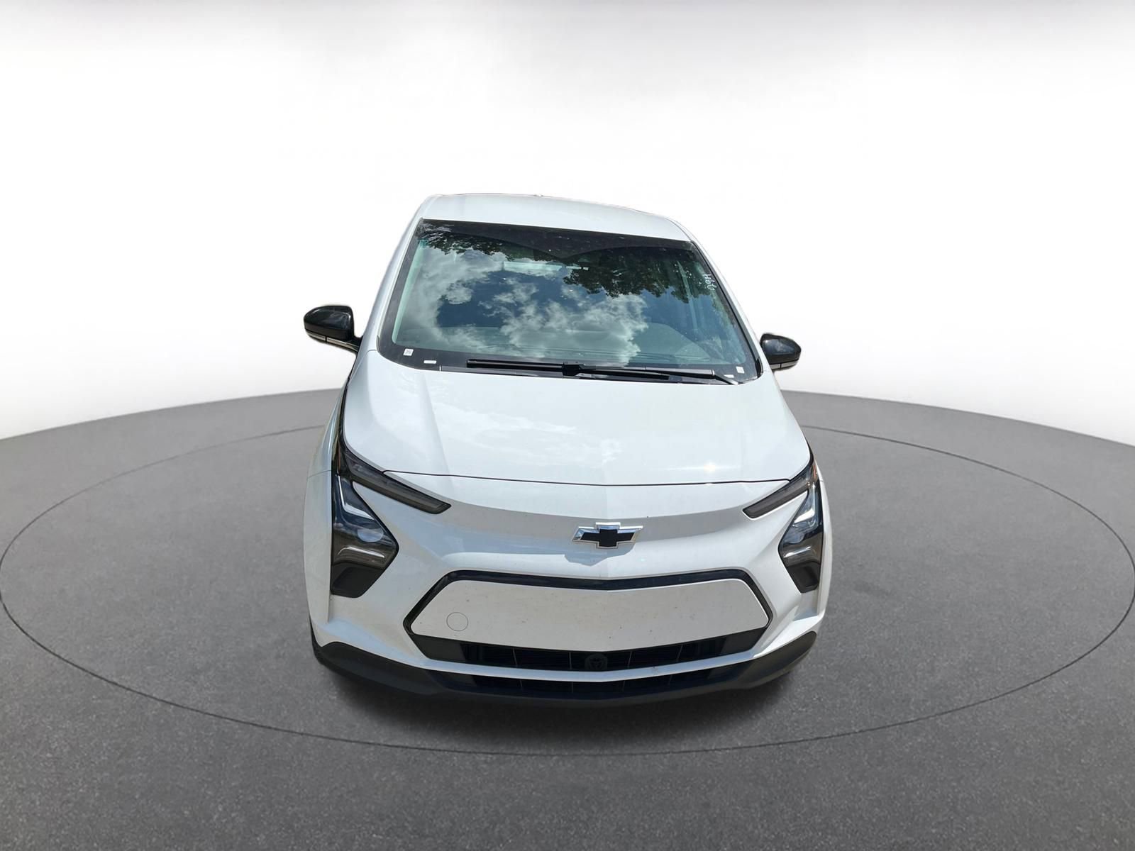 Thumbnail: 2023 Chevrolet Bolt EV - 3