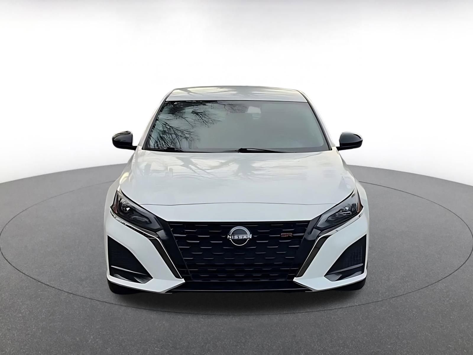 Thumbnail: 2025 Nissan Altima - 4