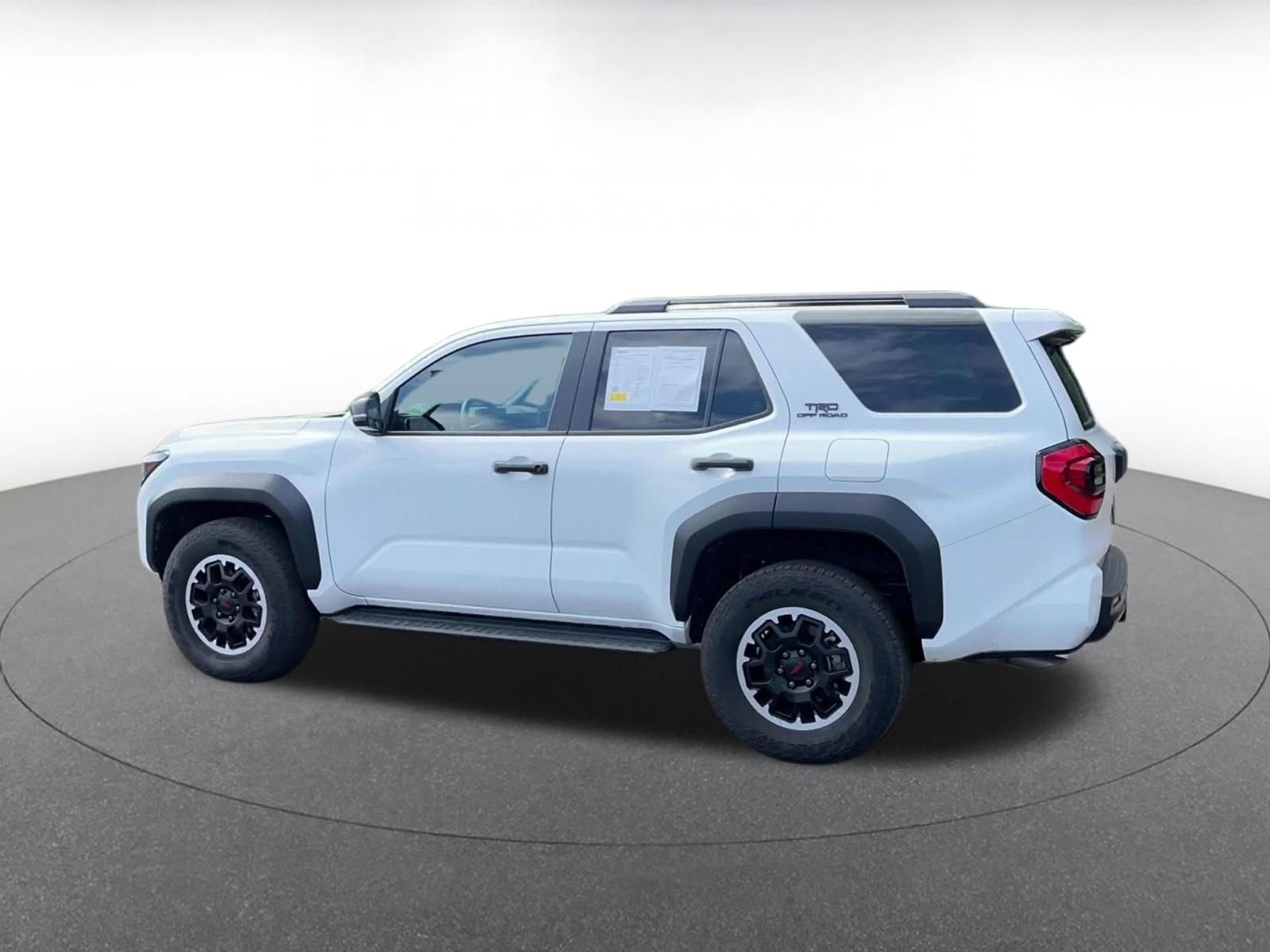 Thumbnail: 2025 Toyota 4Runner - 9