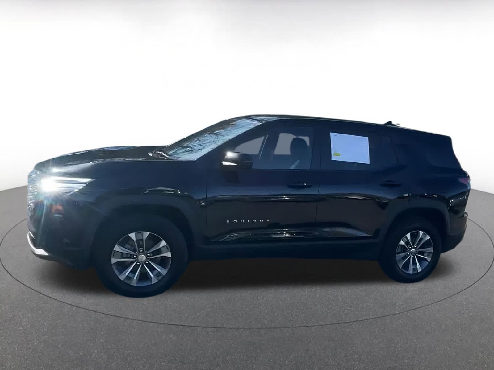 Thumbnail: 2025 Chevrolet Equinox - 12