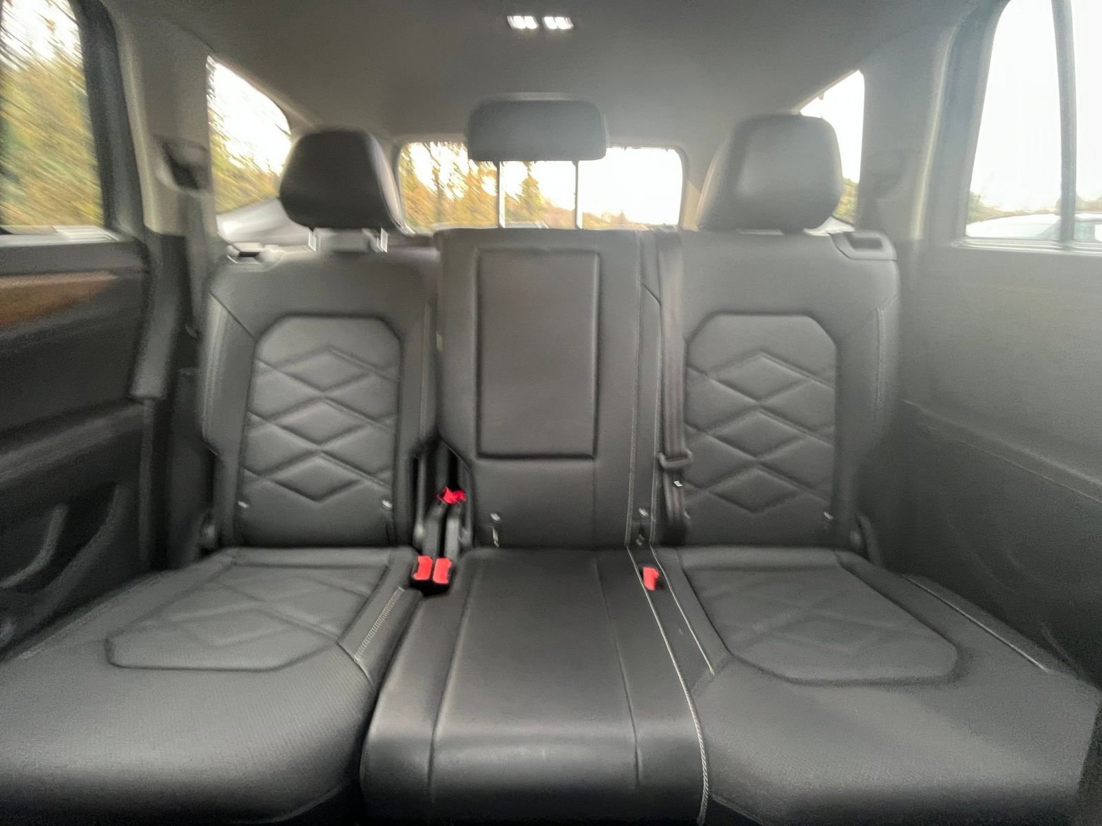 Thumbnail: 2025 Volkswagen Atlas - 34