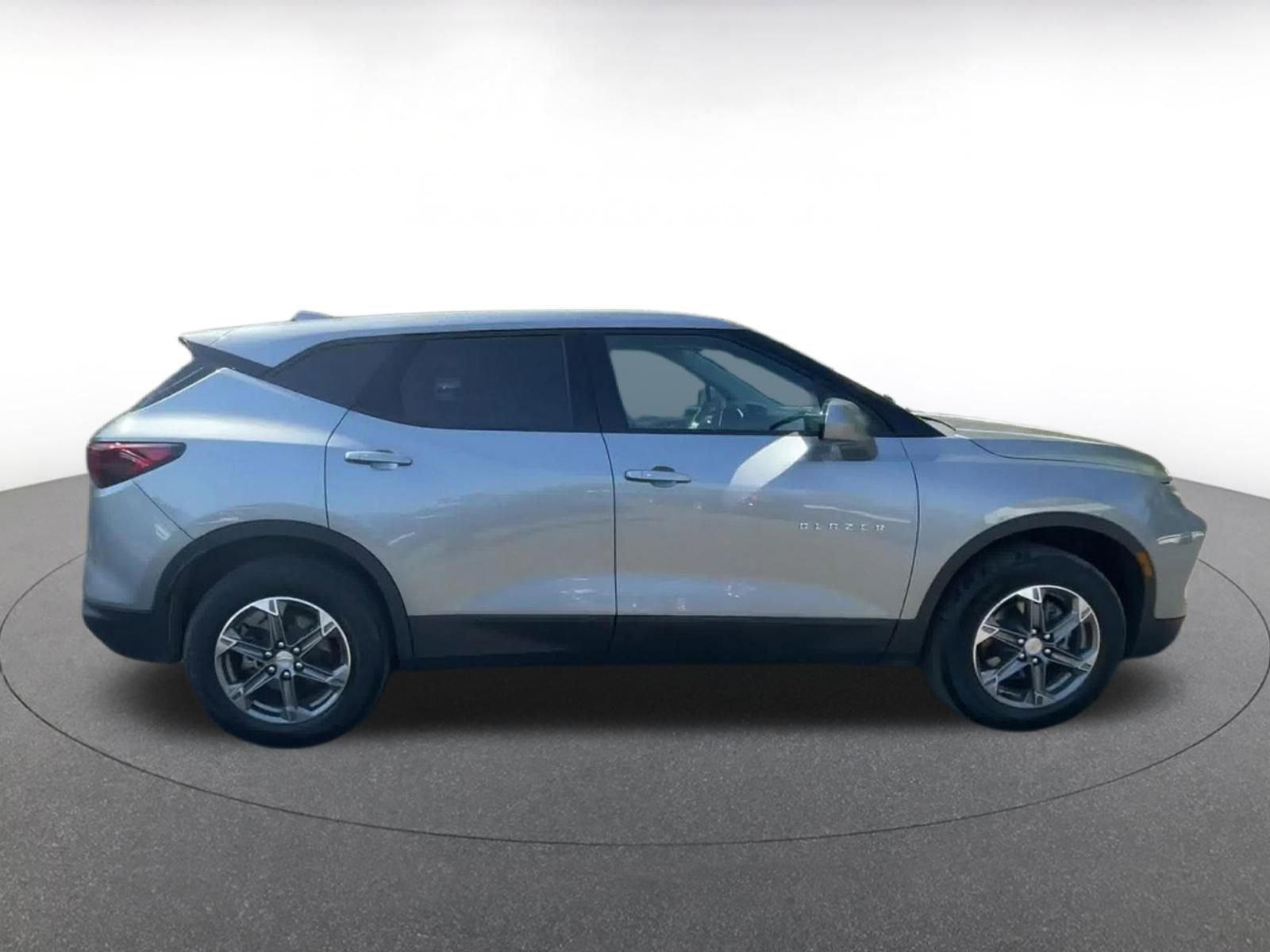 Thumbnail: 2025 Chevrolet Blazer - 16