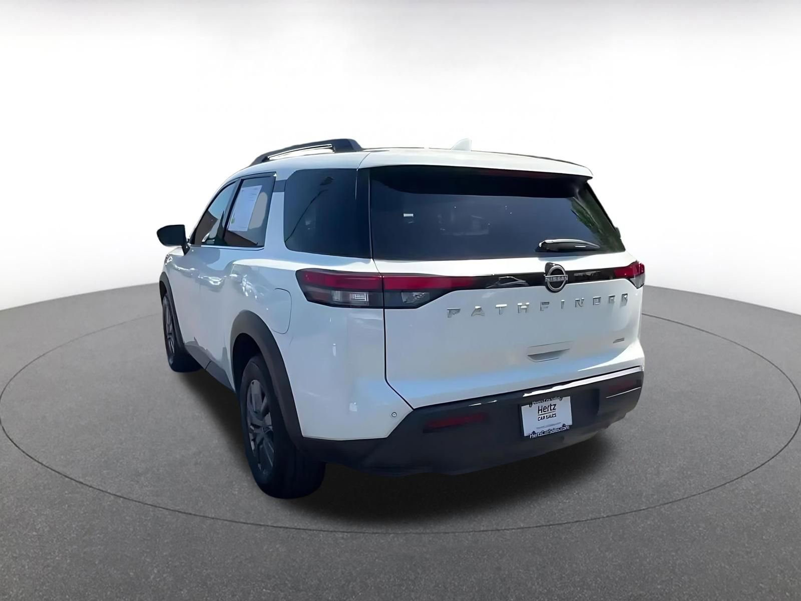 Thumbnail: 2025 Nissan Pathfinder - 11