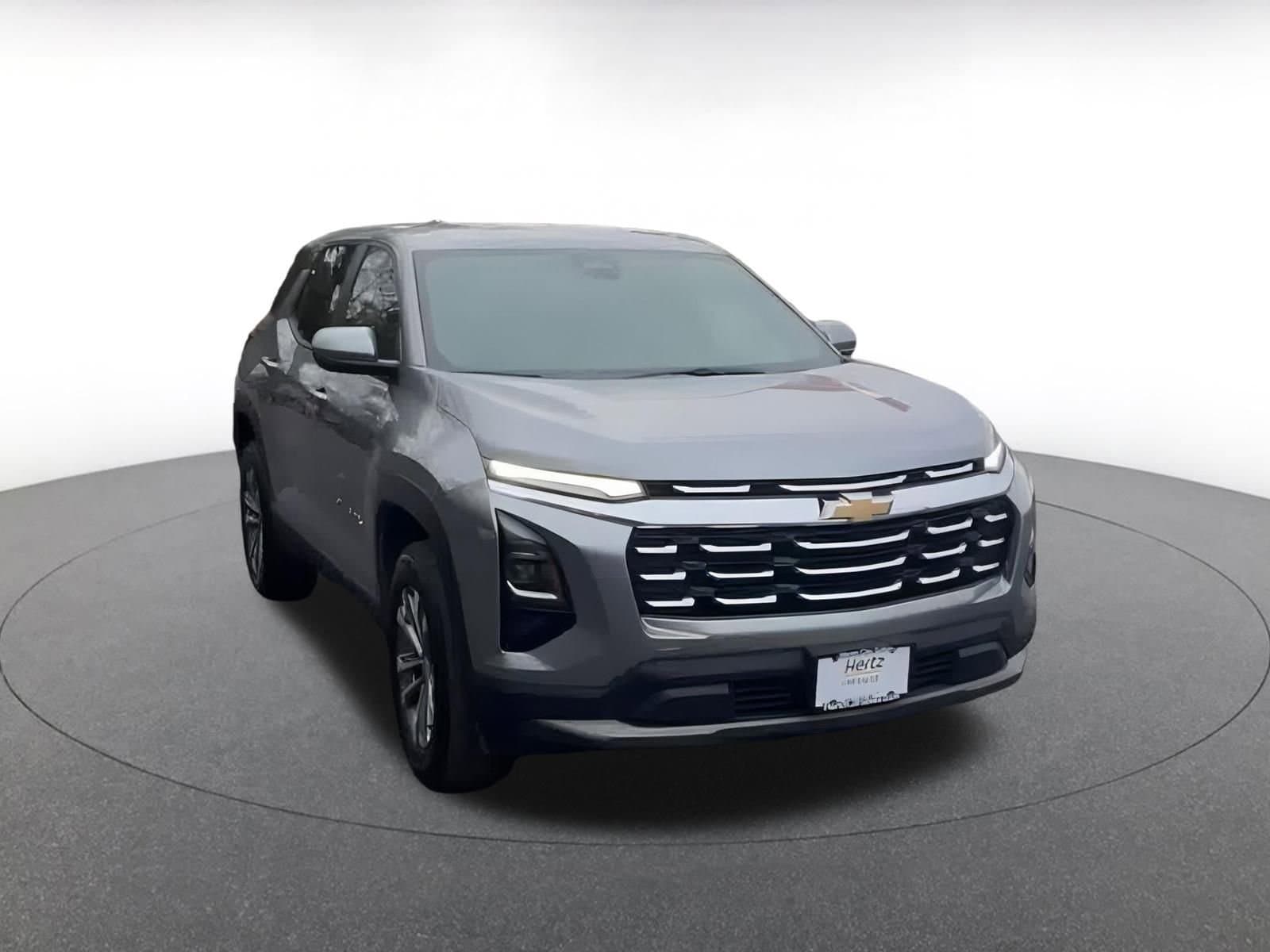 Thumbnail: 2025 Chevrolet Equinox - 3