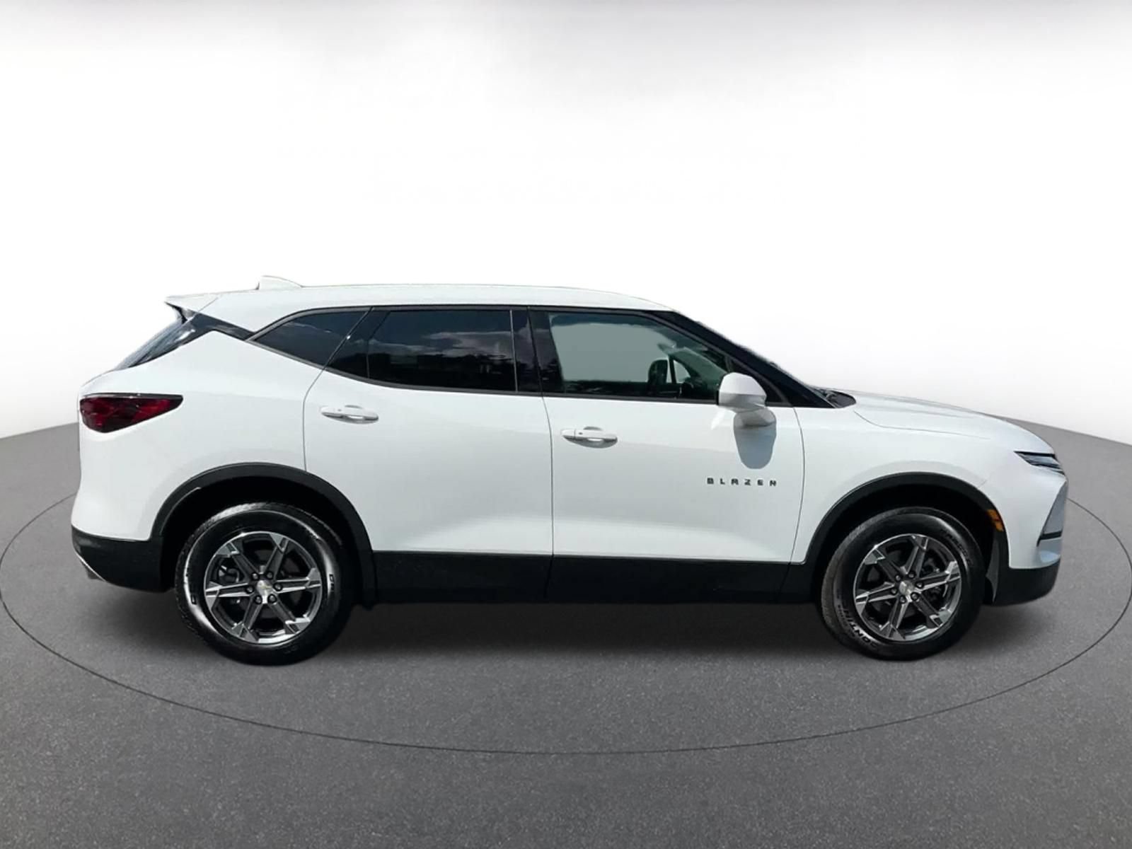 Thumbnail: 2025 Chevrolet Blazer - 13