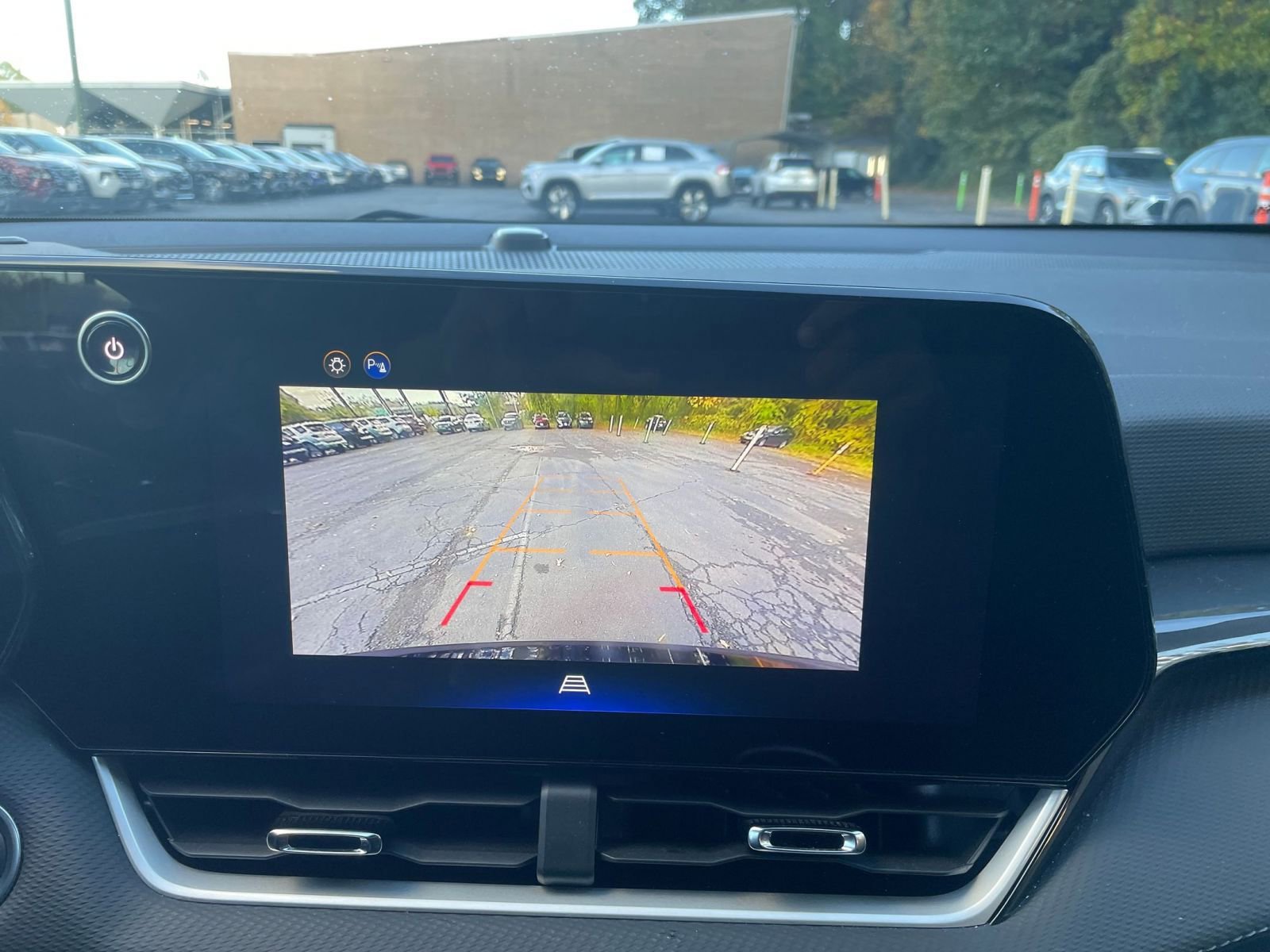 Thumbnail: 2025 Chevrolet Equinox - 17