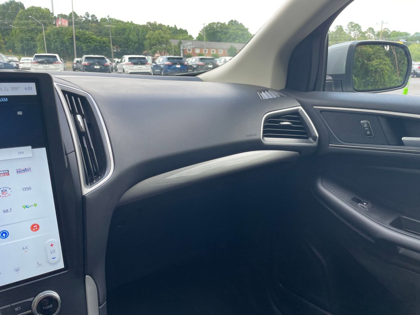 2024 Ford Edge SEL 31