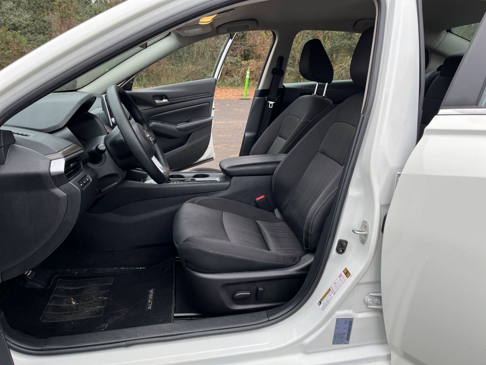 Thumbnail: 2025 Nissan Altima - 25