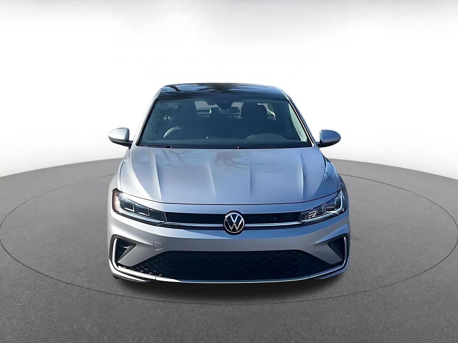 Thumbnail: 2025 Volkswagen Jetta - 4