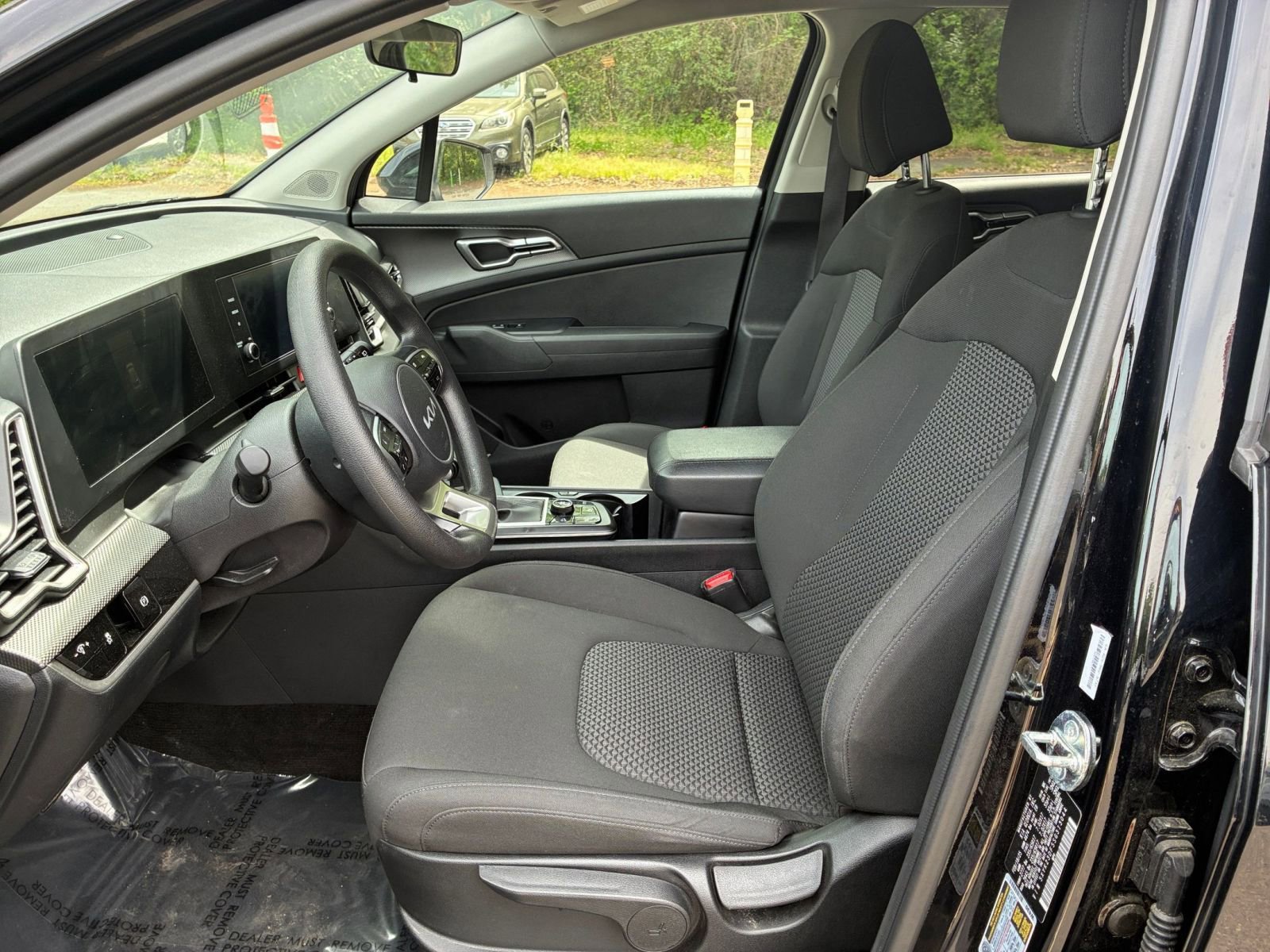 Thumbnail: 2025 Kia Sportage - 25