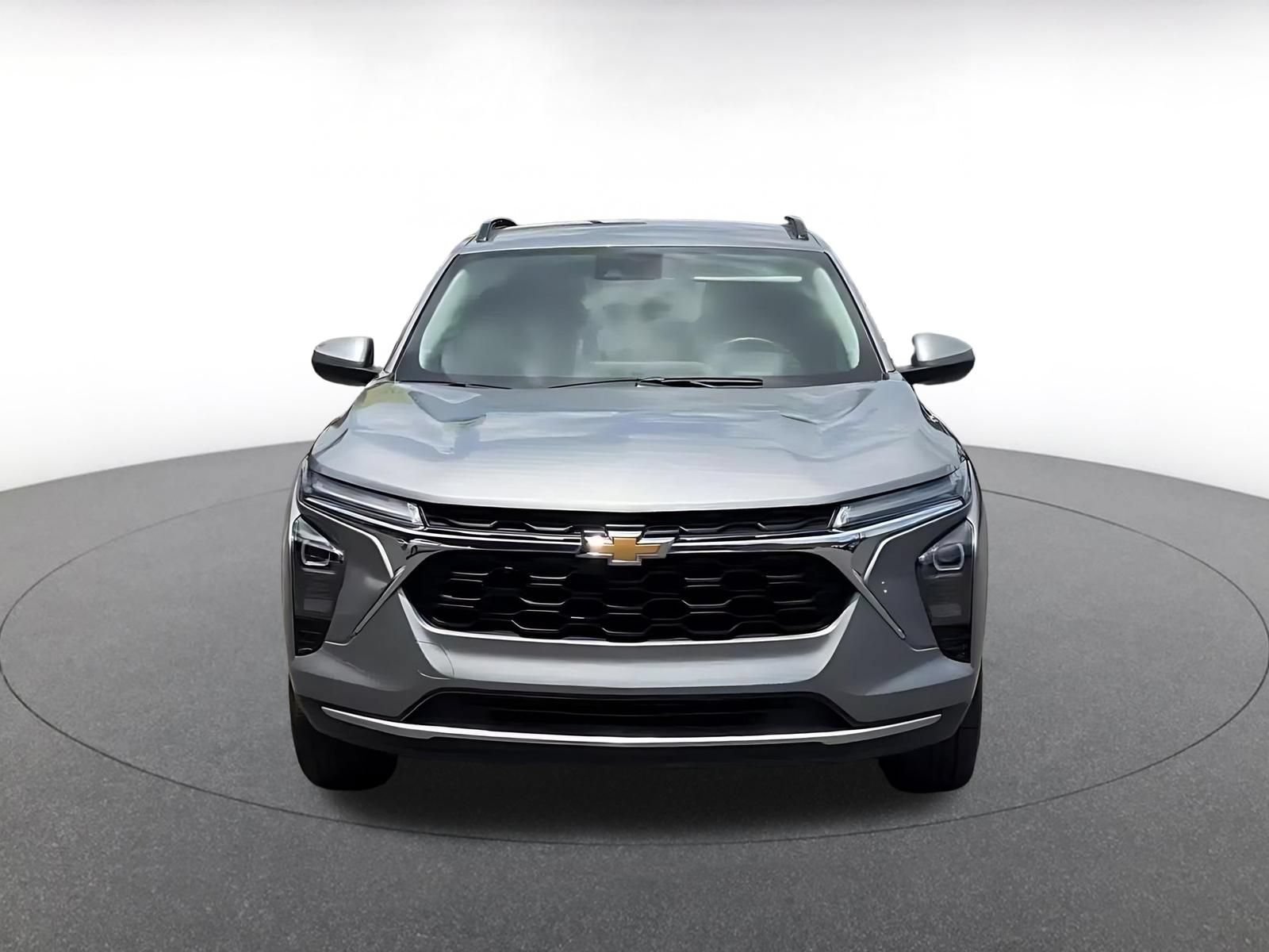 Thumbnail: 2025 Chevrolet Trax - 4